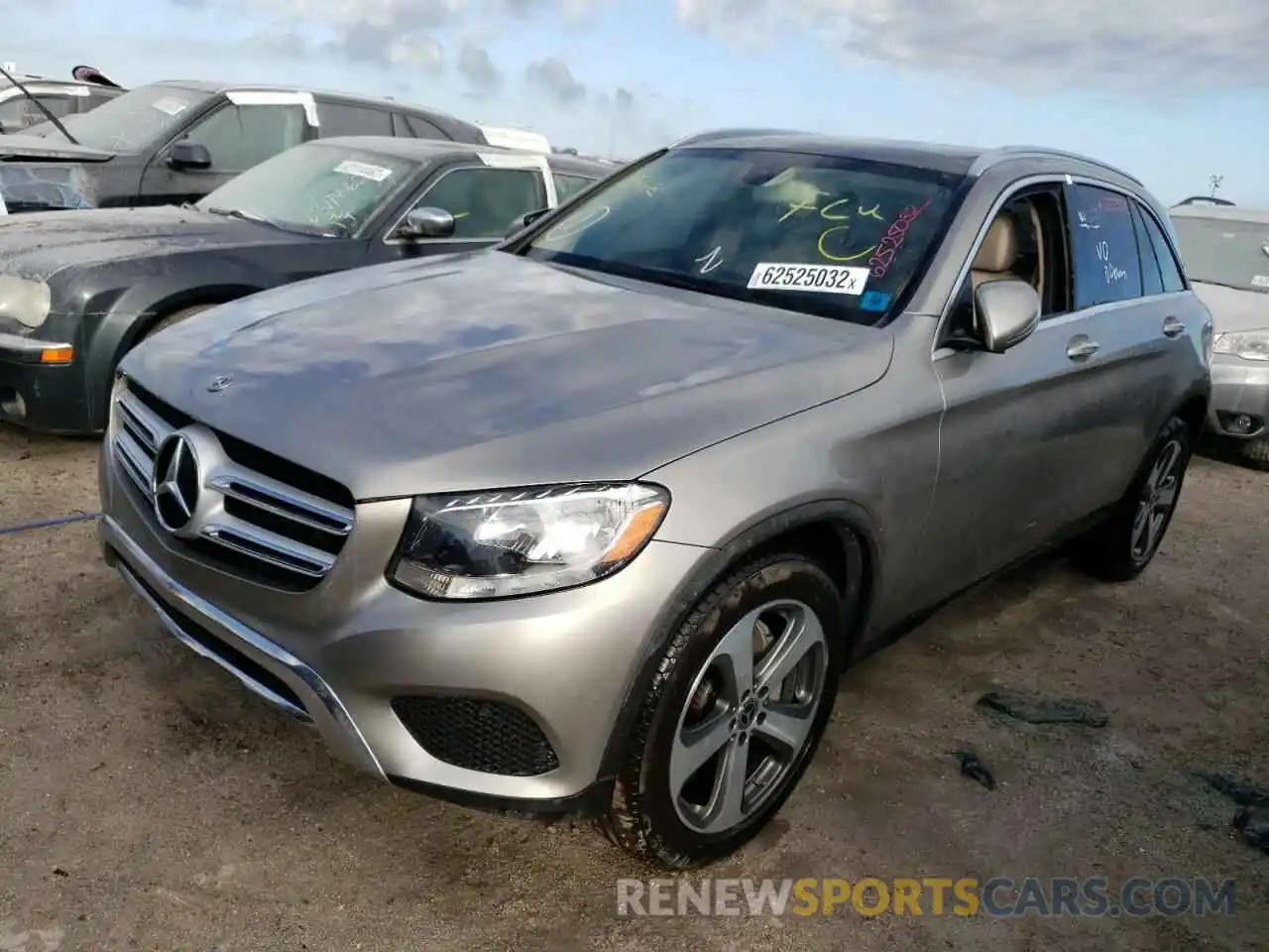 2 Photograph of a damaged car WDC0G4JB0KV159037 MERCEDES-BENZ GLC-CLASS 2019