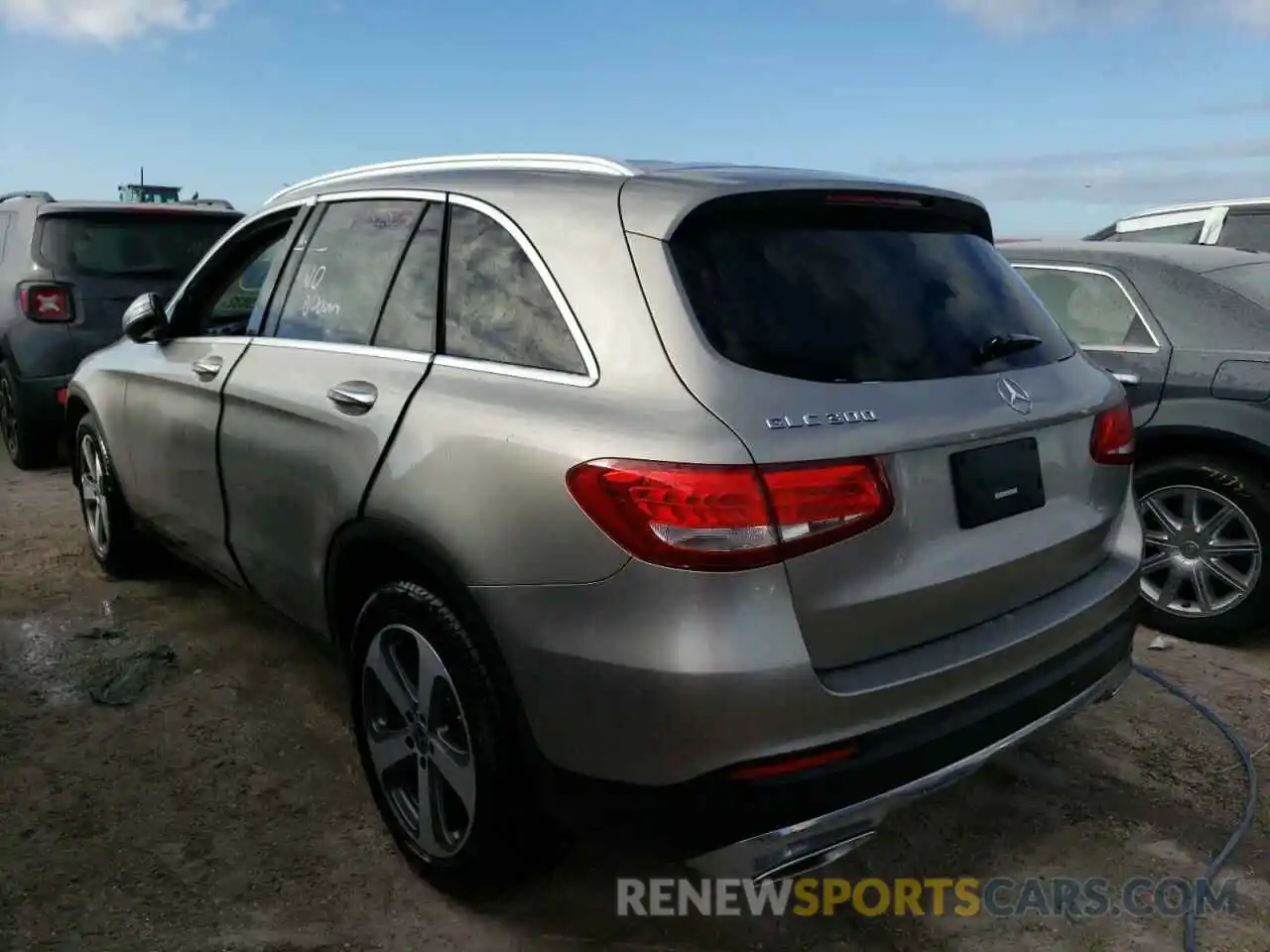 3 Photograph of a damaged car WDC0G4JB0KV159037 MERCEDES-BENZ GLC-CLASS 2019