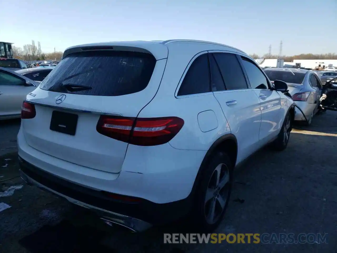 4 Фотография поврежденного автомобиля WDC0G4JB0KV170281 MERCEDES-BENZ GLC-CLASS 2019