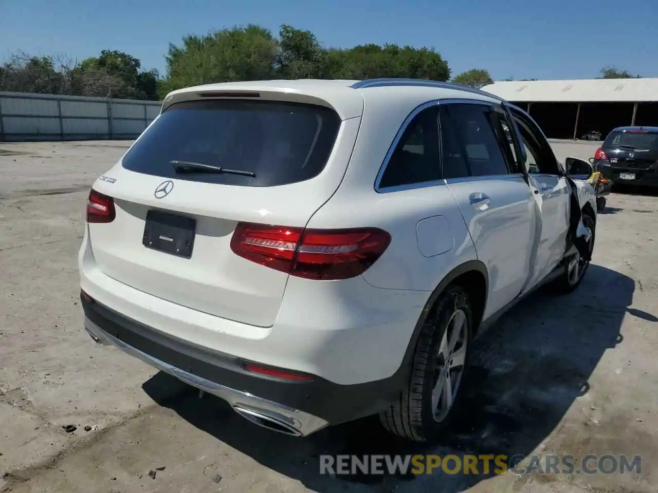 4 Photograph of a damaged car WDC0G4JB0KV172273 MERCEDES-BENZ GLC-CLASS 2019