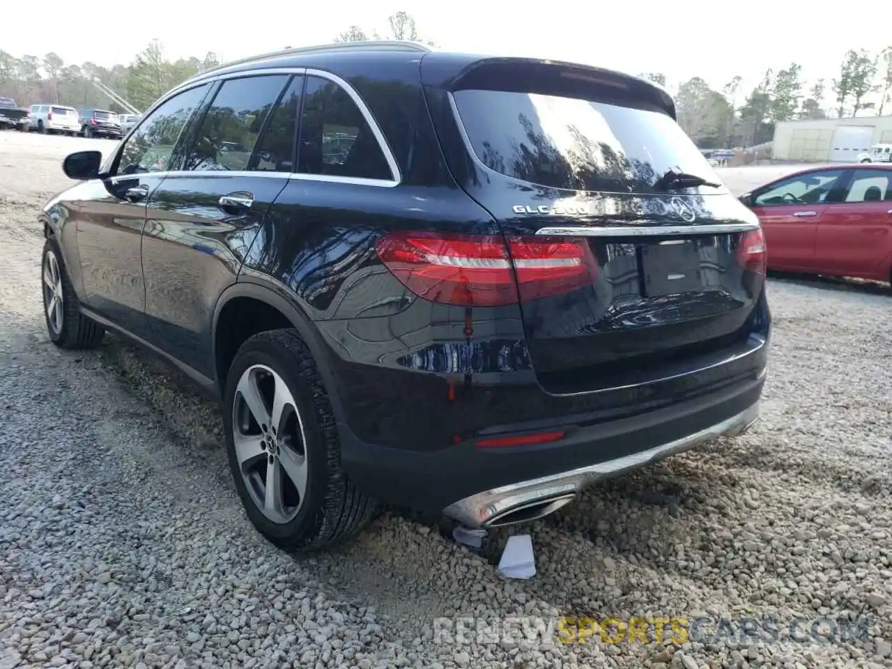 3 Photograph of a damaged car WDC0G4JB1KV118237 MERCEDES-BENZ GLC-CLASS 2019