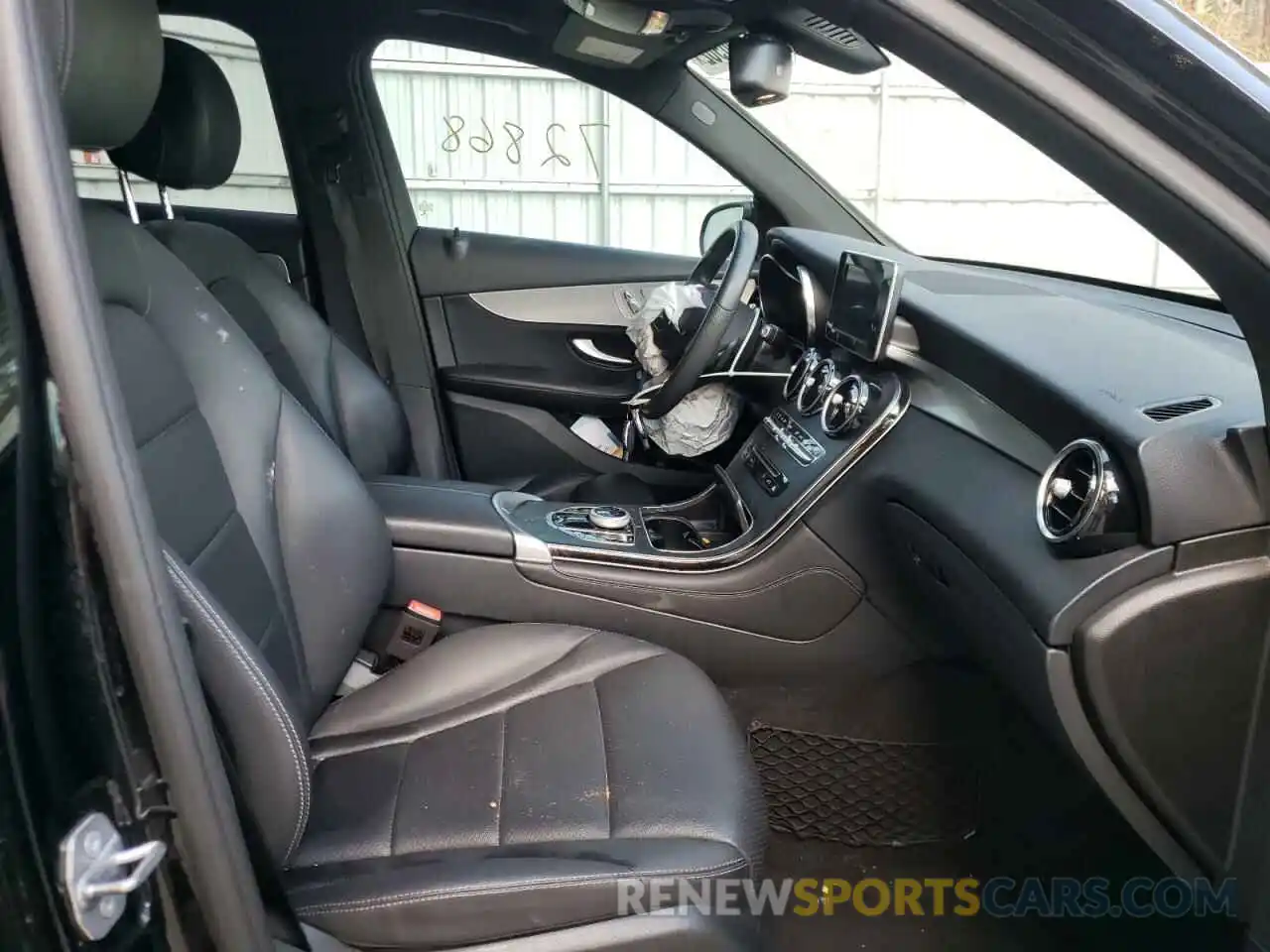 5 Photograph of a damaged car WDC0G4JB1KV118237 MERCEDES-BENZ GLC-CLASS 2019