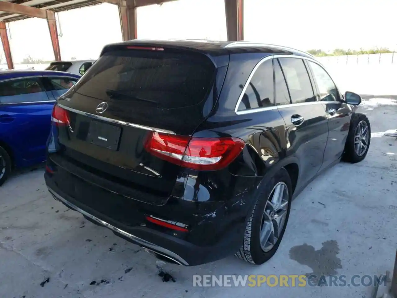 4 Photograph of a damaged car WDC0G4JB1KV126693 MERCEDES-BENZ GLC-CLASS 2019