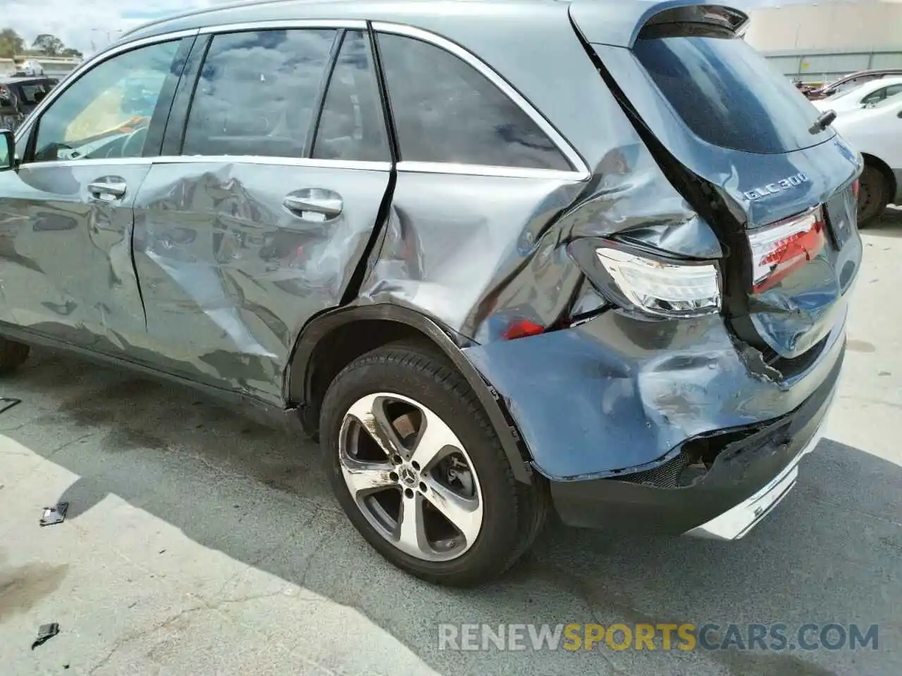 9 Photograph of a damaged car WDC0G4JB1KV131618 MERCEDES-BENZ GLC-CLASS 2019