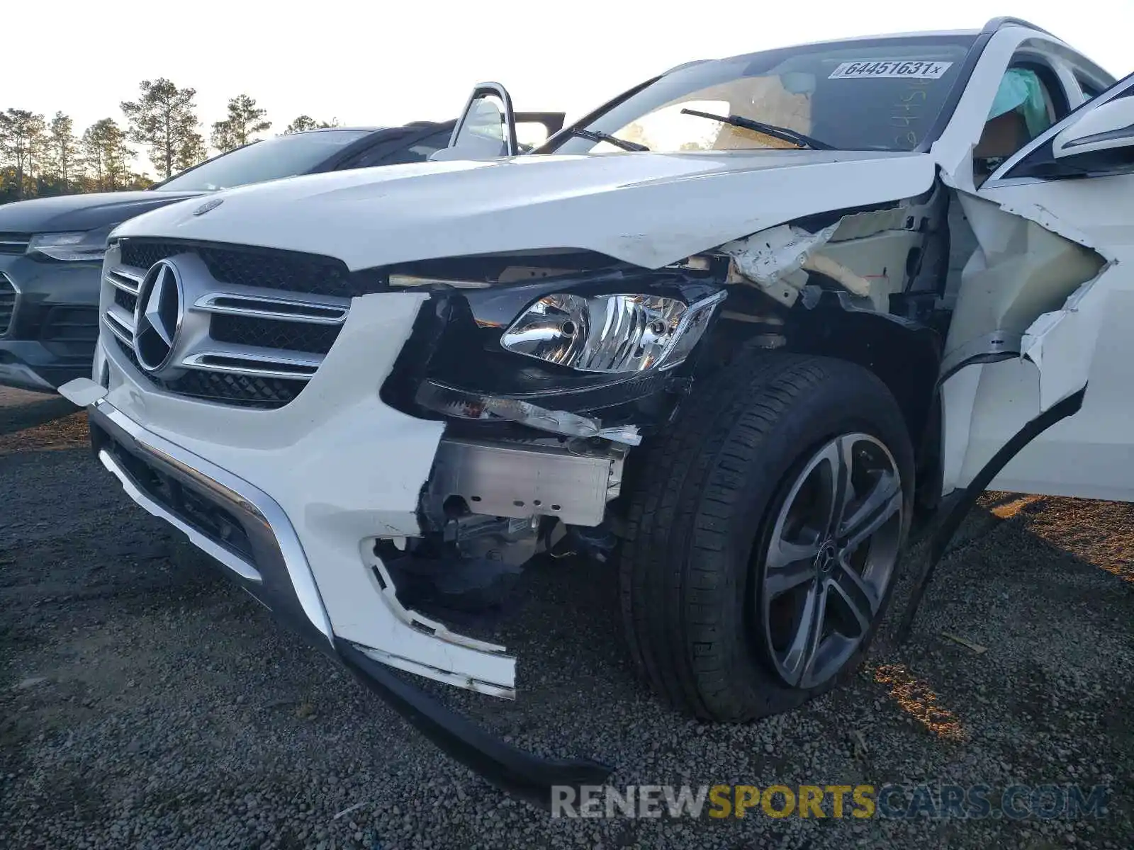 9 Photograph of a damaged car WDC0G4JB1KV139766 MERCEDES-BENZ GLC-CLASS 2019