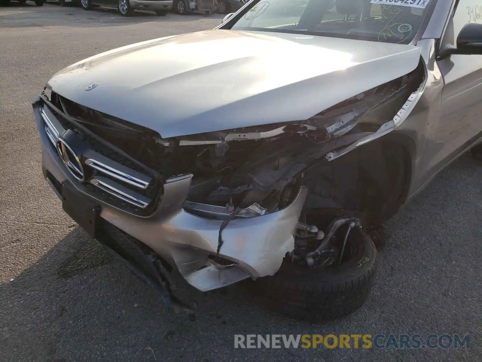 9 Photograph of a damaged car WDC0G4JB1KV151710 MERCEDES-BENZ GLC-CLASS 2019