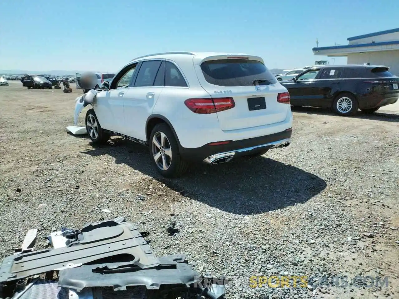 3 Photograph of a damaged car WDC0G4JB2KV136522 MERCEDES-BENZ GLC-CLASS 2019