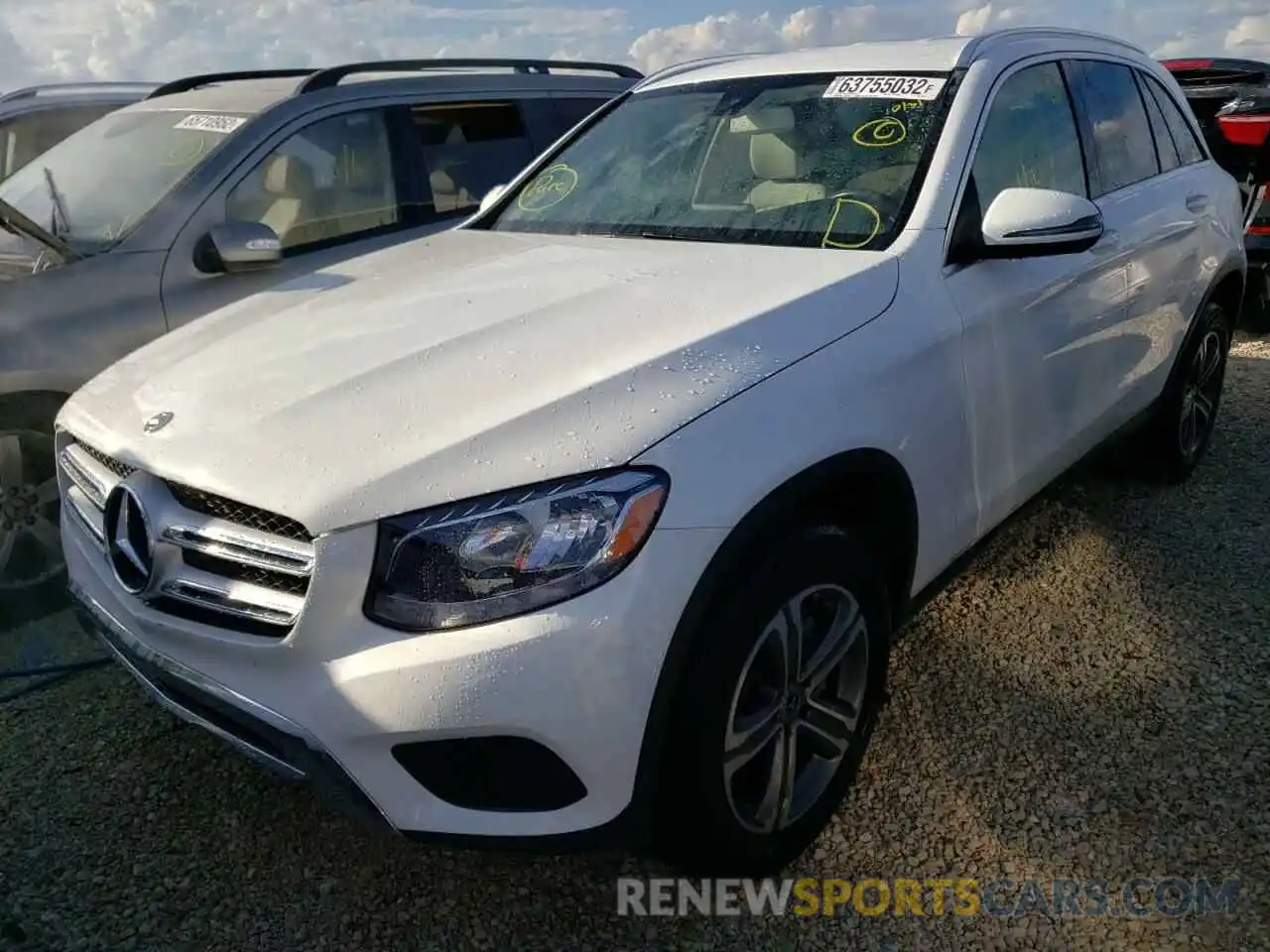 2 Photograph of a damaged car WDC0G4JB3KF541556 MERCEDES-BENZ GLC-CLASS 2019