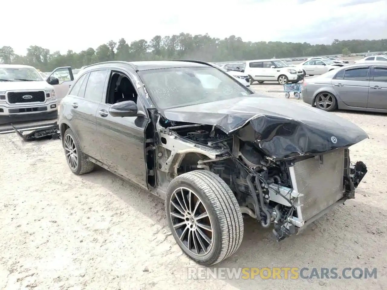 1 Photograph of a damaged car WDC0G4JB3KF596010 MERCEDES-BENZ GLC-CLASS 2019