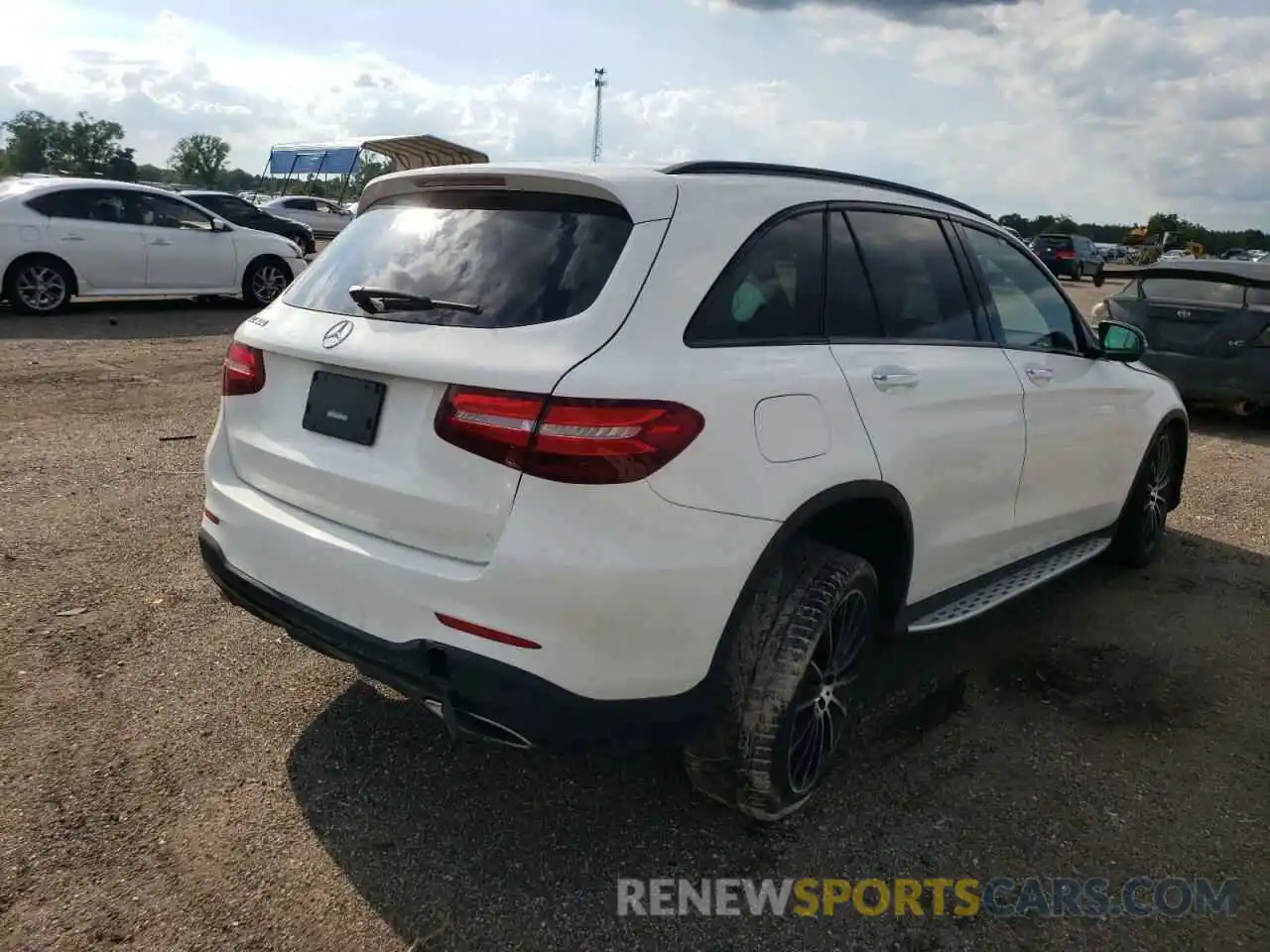 4 Photograph of a damaged car WDC0G4JB3KV126923 MERCEDES-BENZ GLC-CLASS 2019