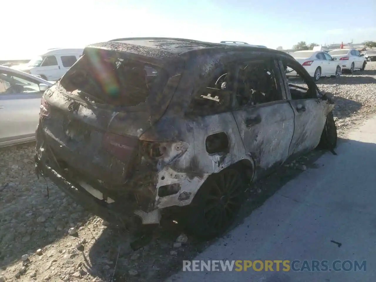 4 Photograph of a damaged car WDC0G4JB3KV149960 MERCEDES-BENZ GLC-CLASS 2019