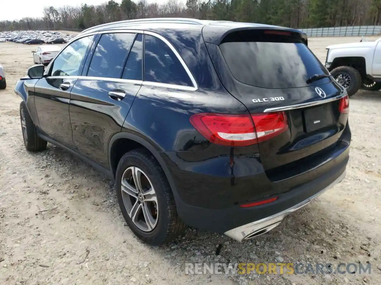 3 Photograph of a damaged car WDC0G4JB3KV163941 MERCEDES-BENZ GLC-CLASS 2019