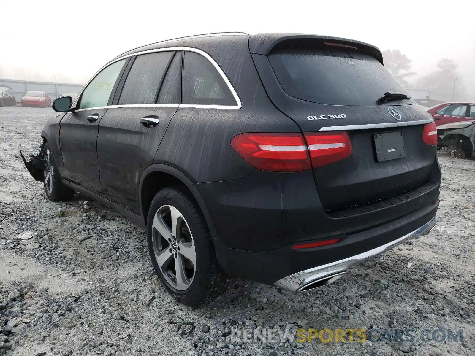 3 Photograph of a damaged car WDC0G4JB4KF572556 MERCEDES-BENZ GLC-CLASS 2019