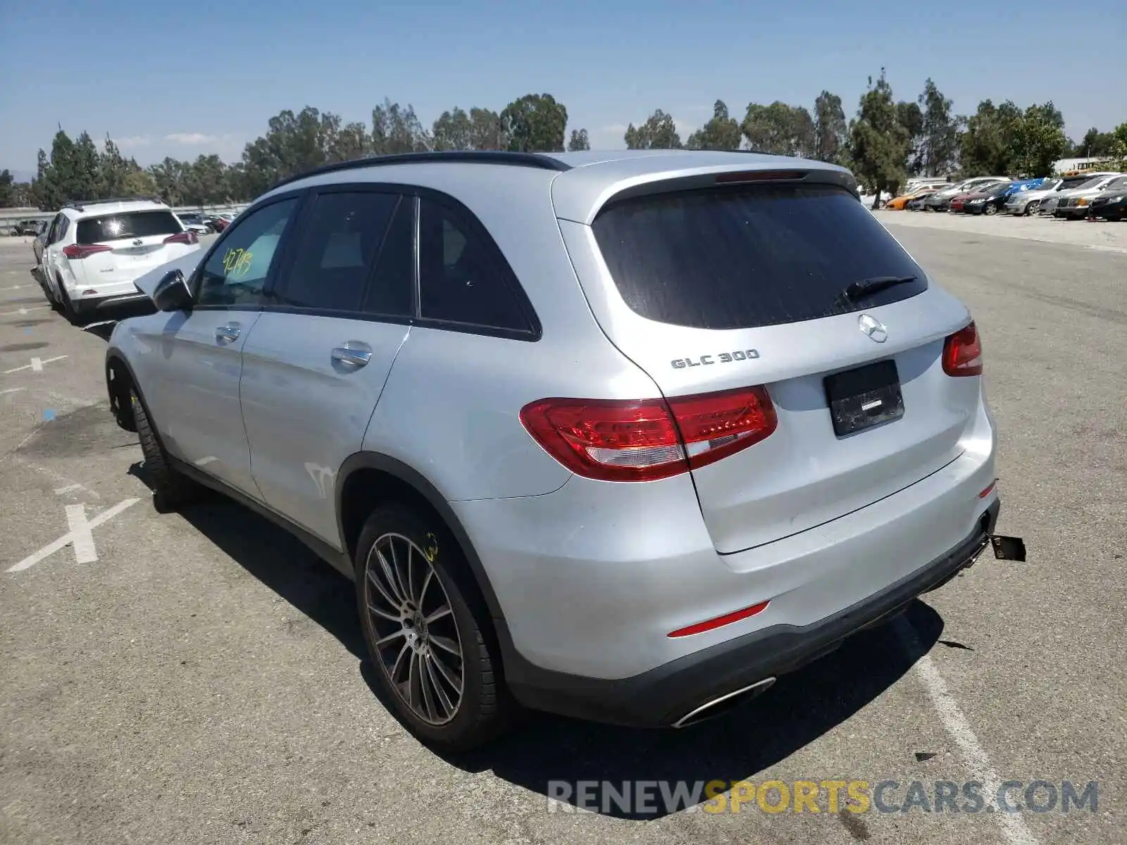 3 Photograph of a damaged car WDC0G4JB4KV123920 MERCEDES-BENZ GLC-CLASS 2019