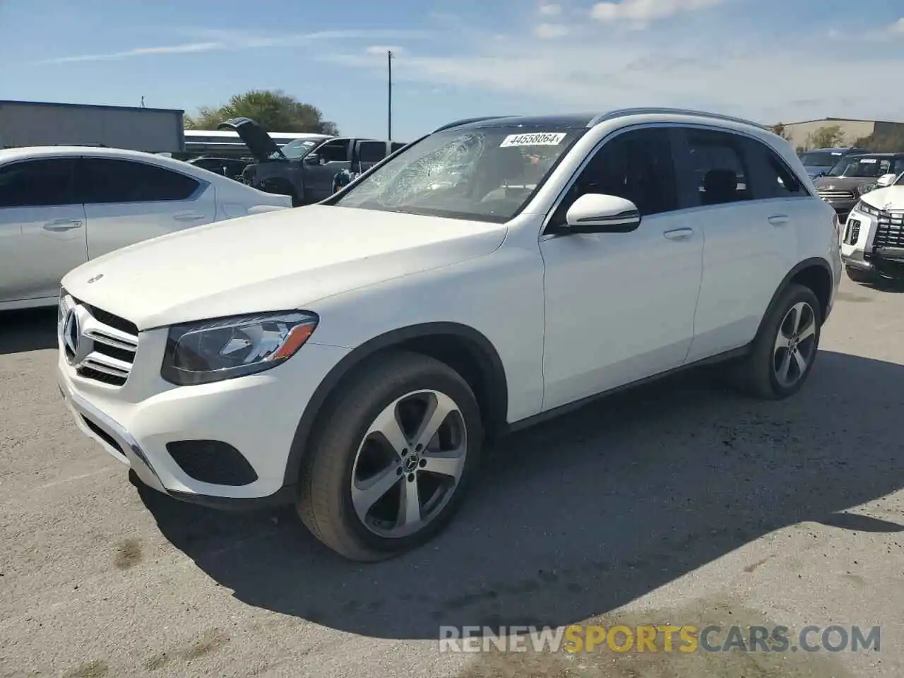 1 Photograph of a damaged car WDC0G4JB4KV127918 MERCEDES-BENZ GLC-CLASS 2019