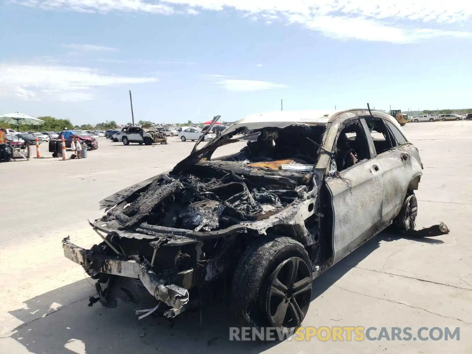 2 Photograph of a damaged car WDC0G4JB4KV137154 MERCEDES-BENZ GLC-CLASS 2019