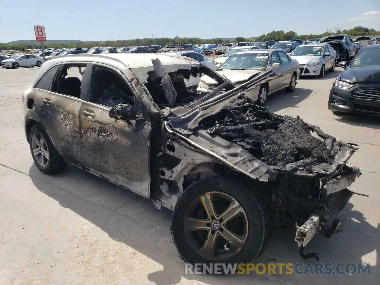 9 Photograph of a damaged car WDC0G4JB4KV137154 MERCEDES-BENZ GLC-CLASS 2019