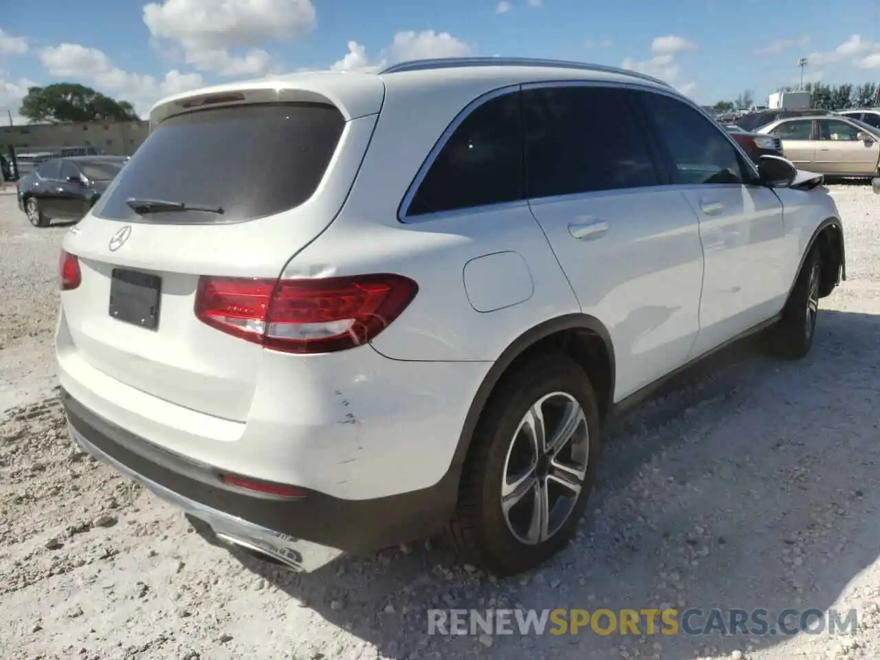 4 Photograph of a damaged car WDC0G4JB4KV146730 MERCEDES-BENZ GLC-CLASS 2019