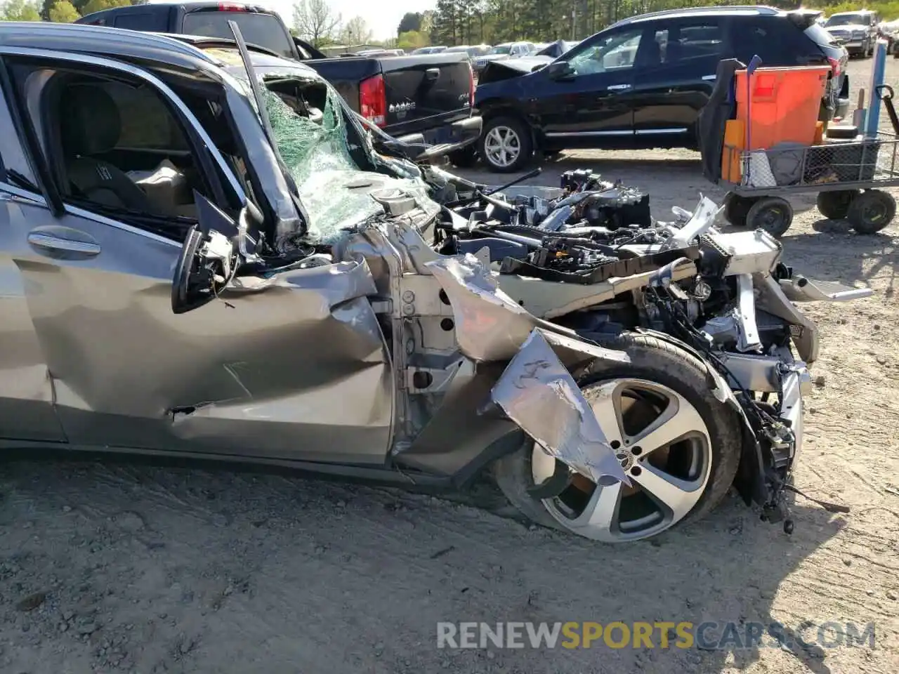 9 Photograph of a damaged car WDC0G4JB4KV170266 MERCEDES-BENZ GLC-CLASS 2019