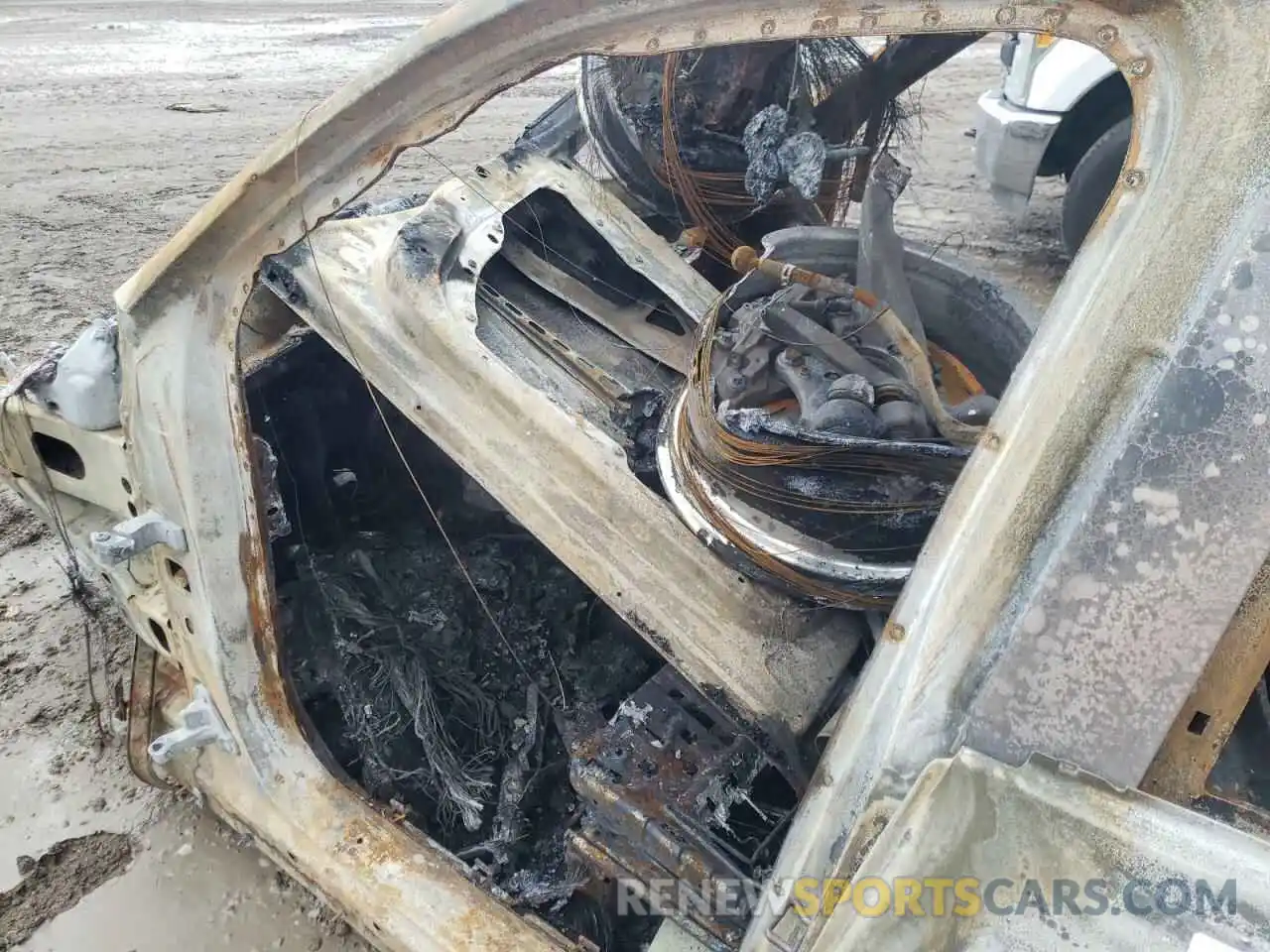 8 Photograph of a damaged car WDC0G4JB5K1001137 MERCEDES-BENZ GLC-CLASS 2019