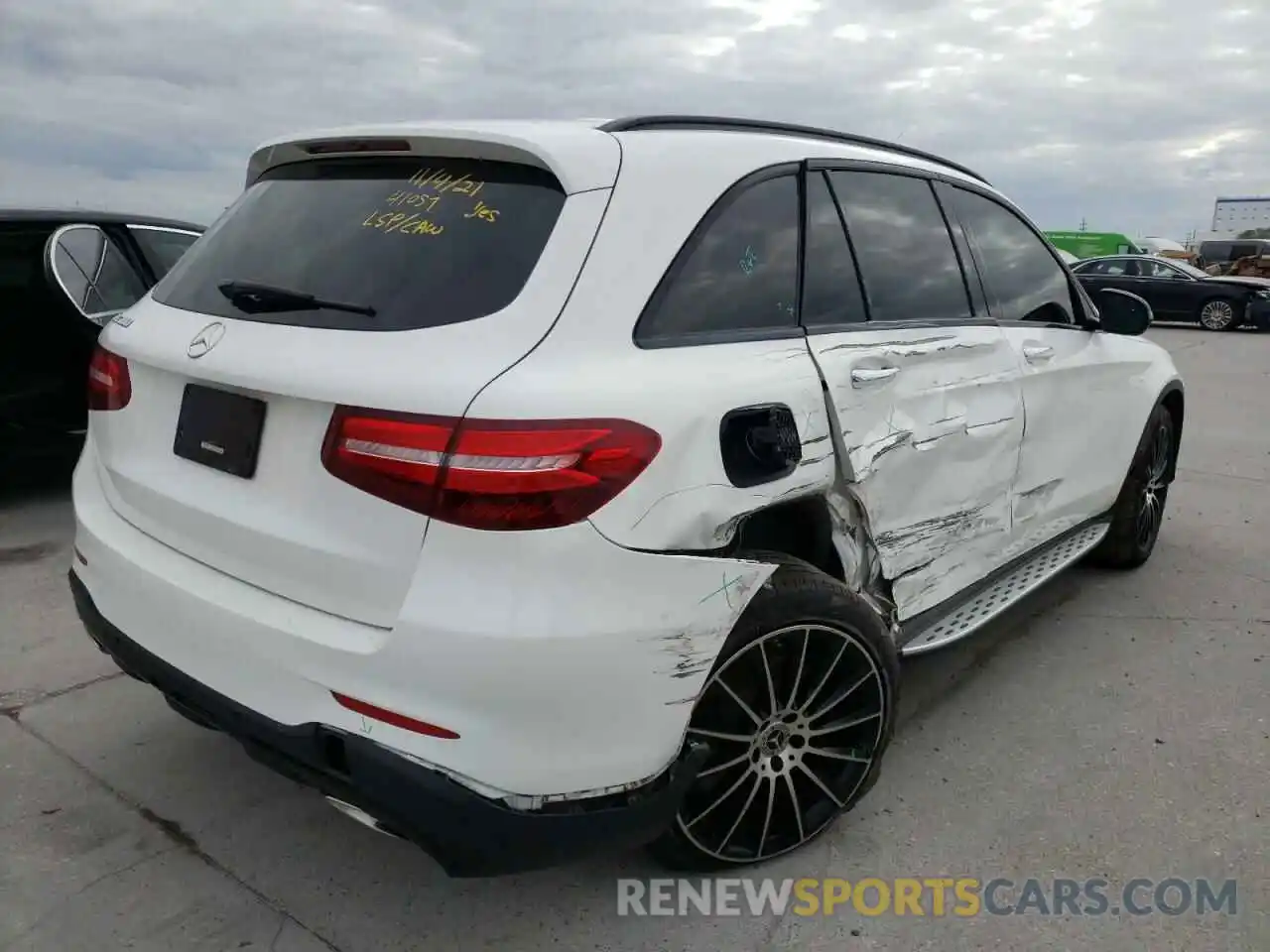 4 Фотография поврежденного автомобиля WDC0G4JB5KF564627 MERCEDES-BENZ GLC-CLASS 2019