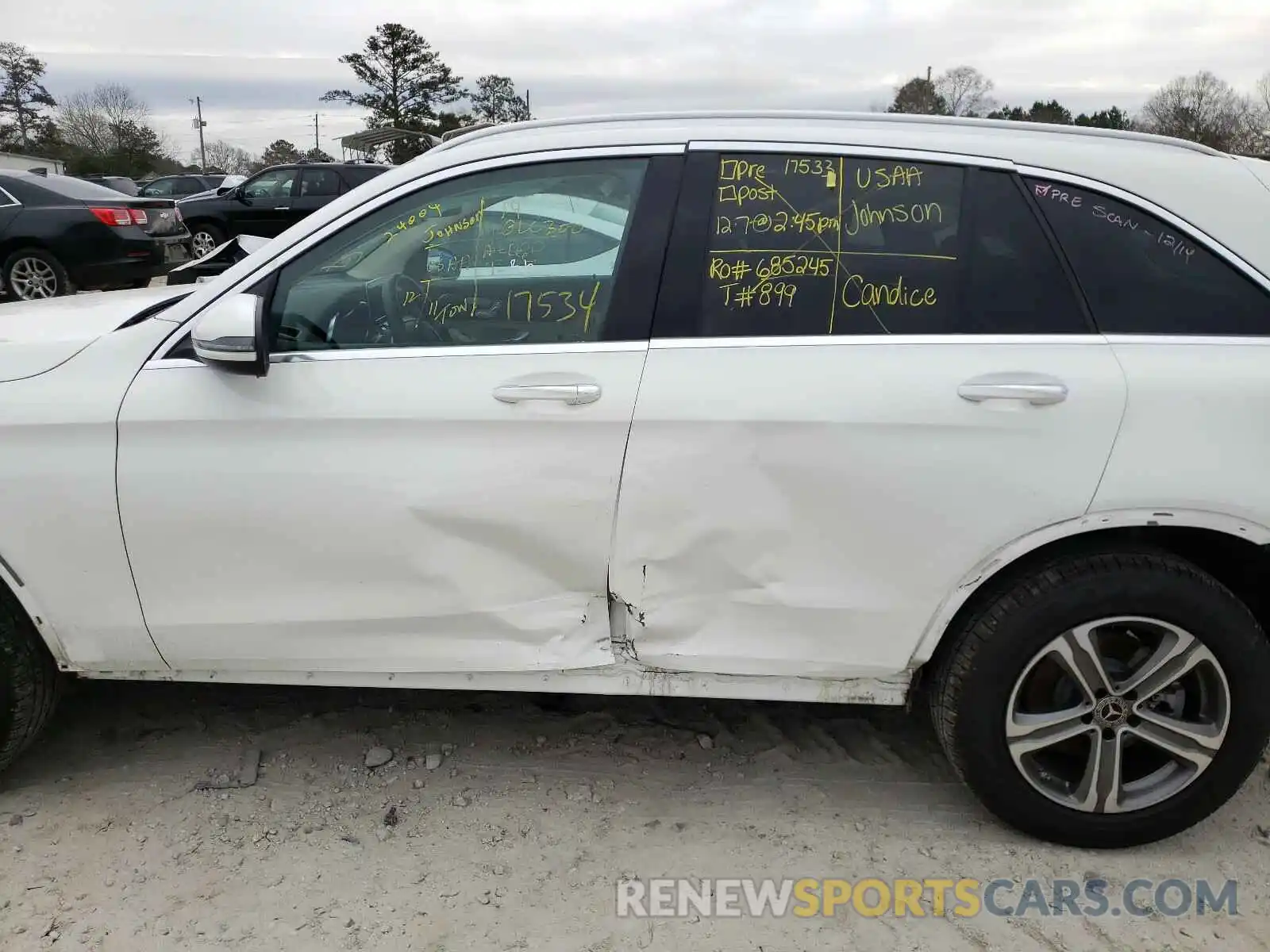 9 Photograph of a damaged car WDC0G4JB5KF565583 MERCEDES-BENZ GLC-CLASS 2019