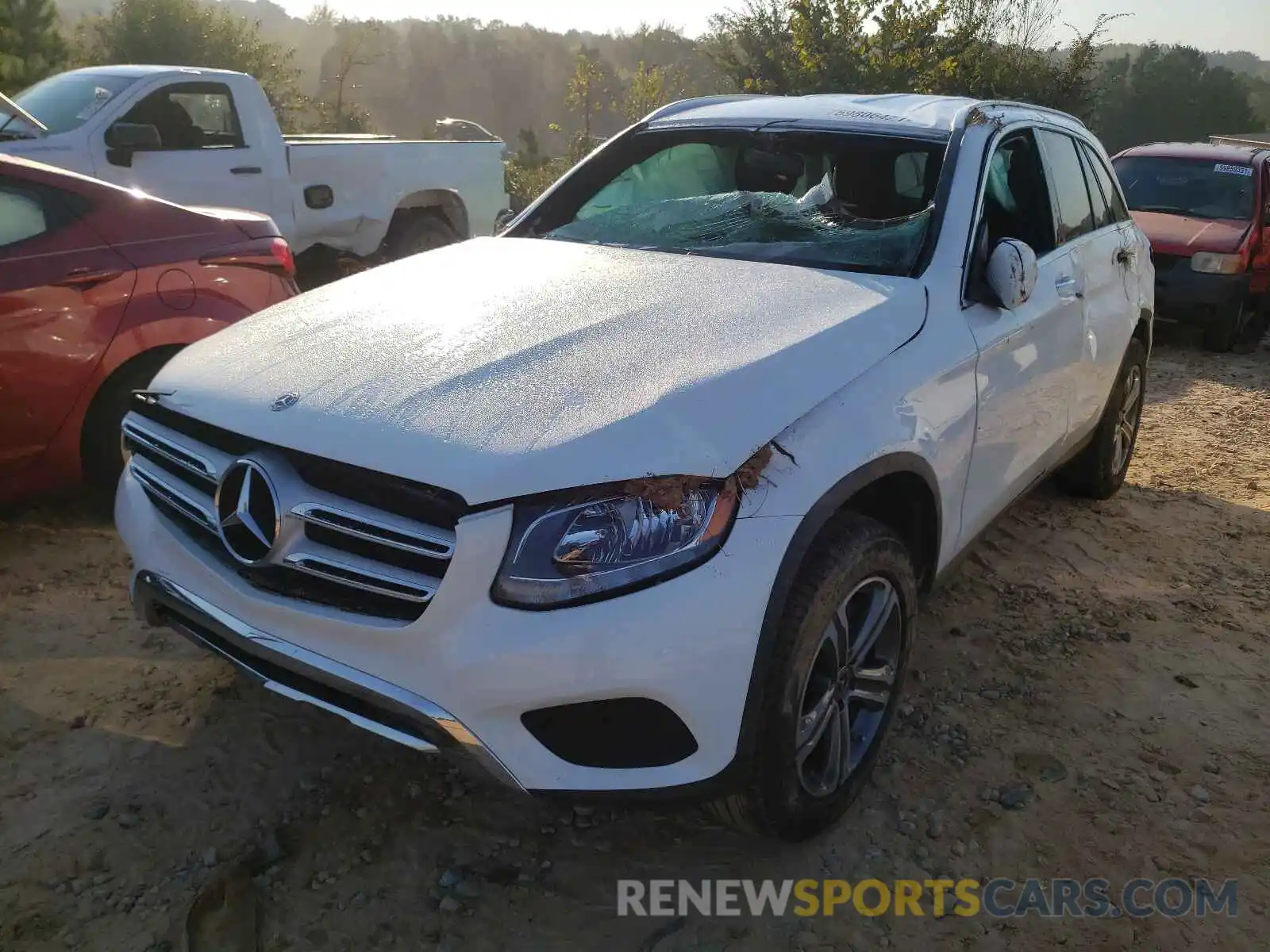 2 Photograph of a damaged car WDC0G4JB5KF588751 MERCEDES-BENZ GLC-CLASS 2019