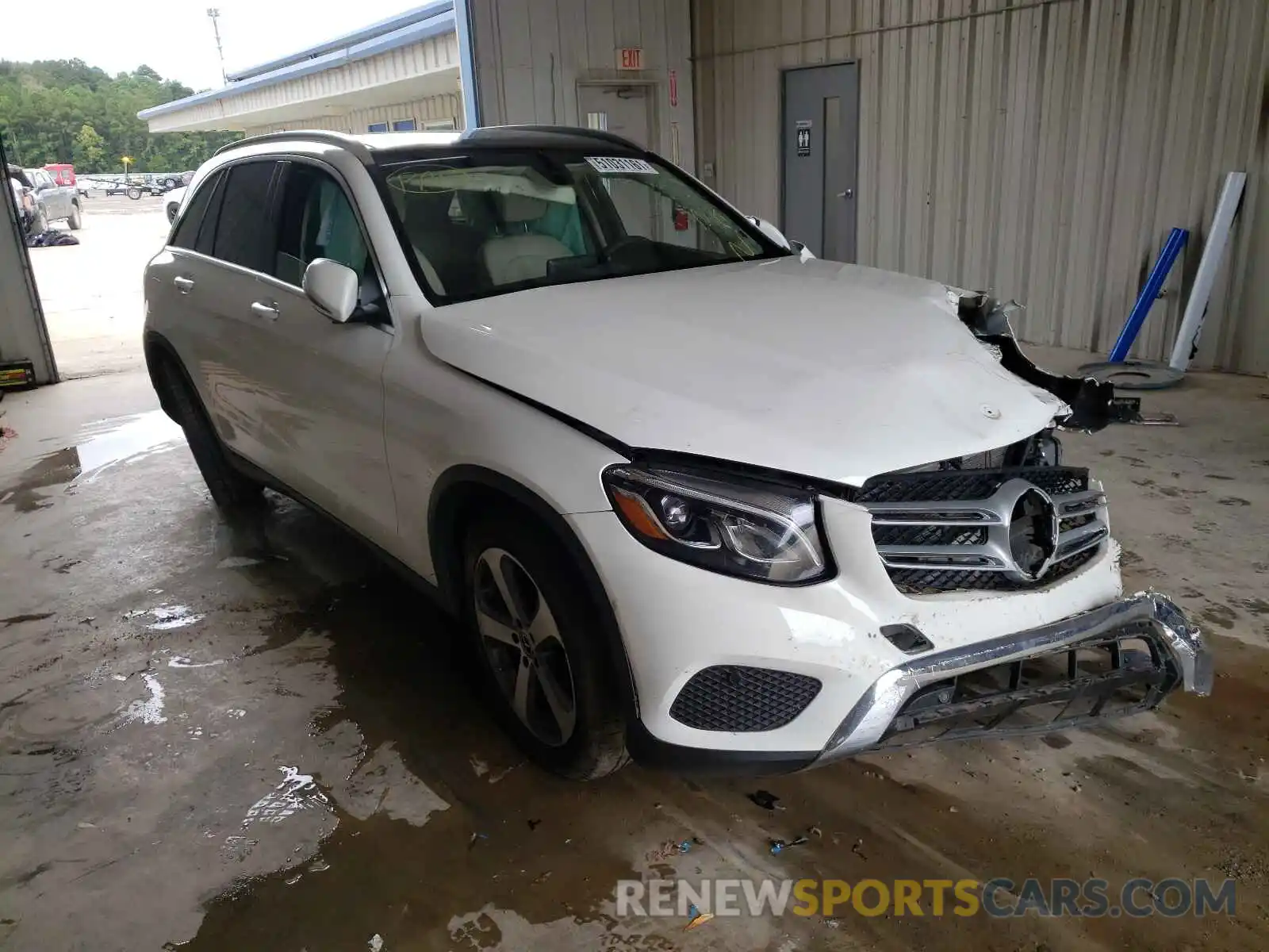 1 Photograph of a damaged car WDC0G4JB5KF609467 MERCEDES-BENZ GLC-CLASS 2019