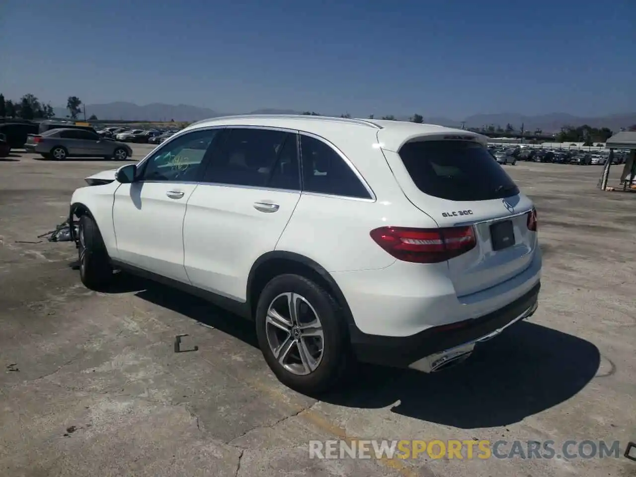 3 Photograph of a damaged car WDC0G4JB5KF612899 MERCEDES-BENZ GLC-CLASS 2019