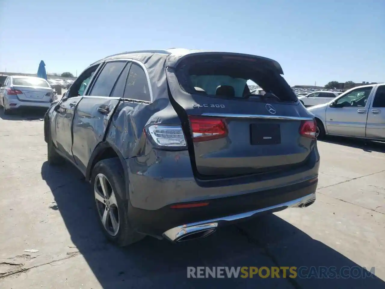 3 Photograph of a damaged car WDC0G4JB5KV121366 MERCEDES-BENZ GLC-CLASS 2019