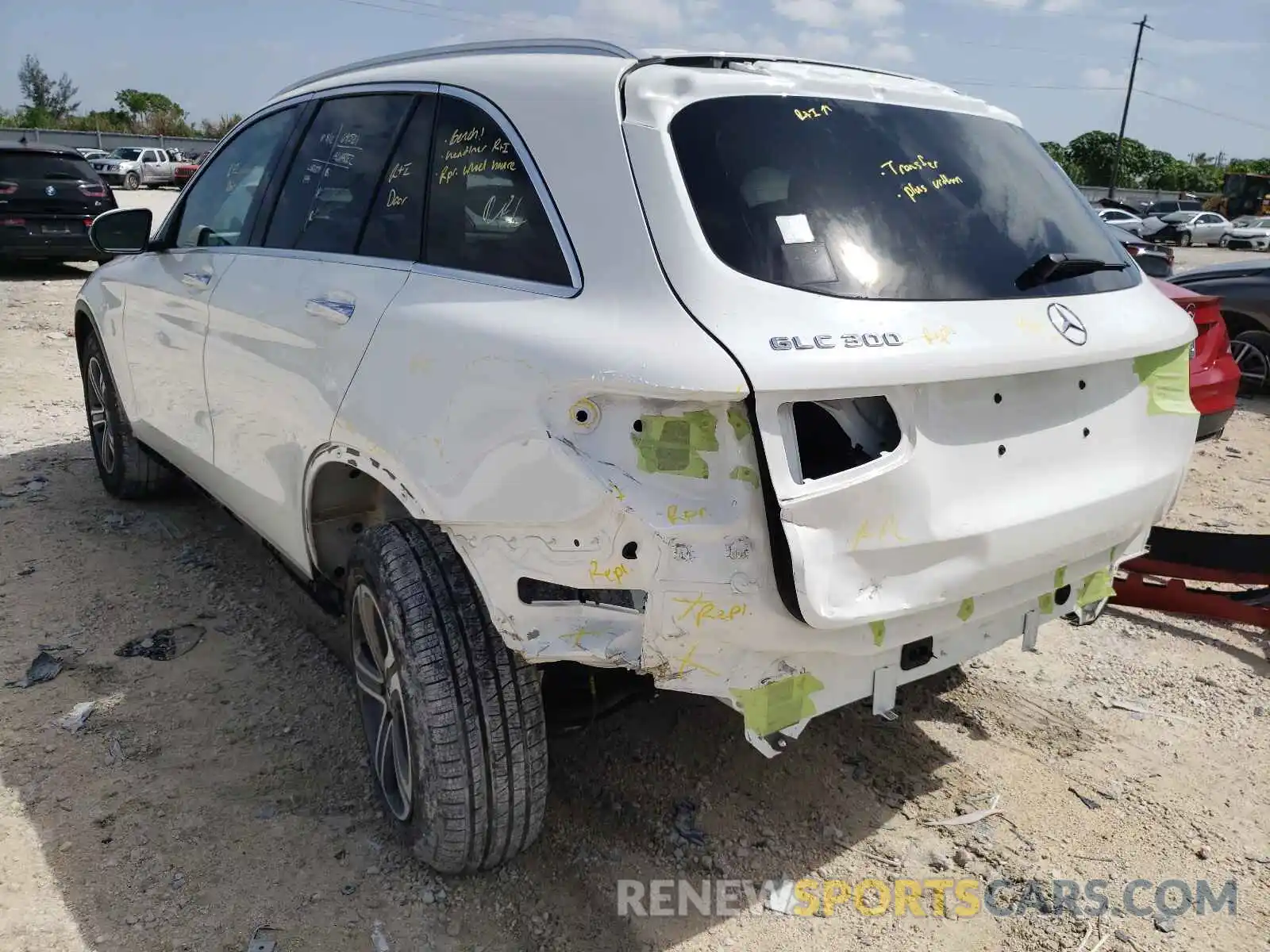 3 Photograph of a damaged car WDC0G4JB5KV155372 MERCEDES-BENZ GLC-CLASS 2019