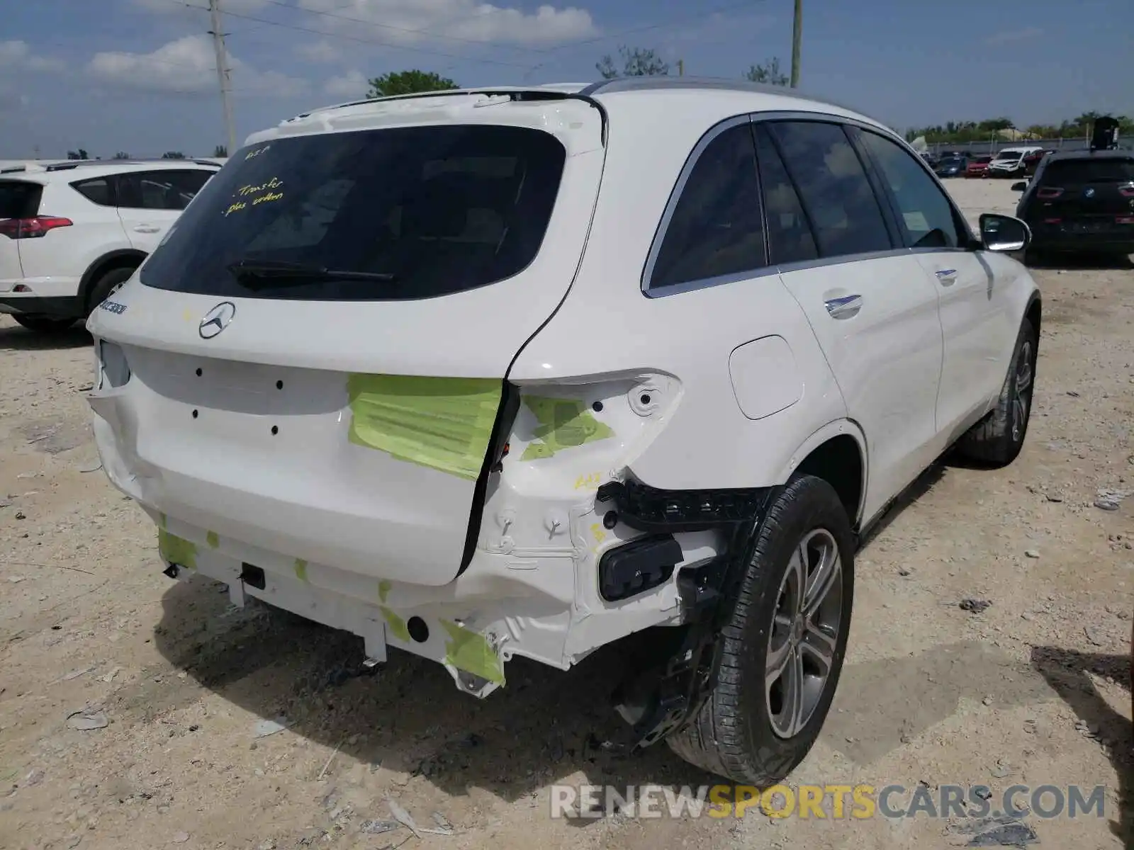 4 Photograph of a damaged car WDC0G4JB5KV155372 MERCEDES-BENZ GLC-CLASS 2019