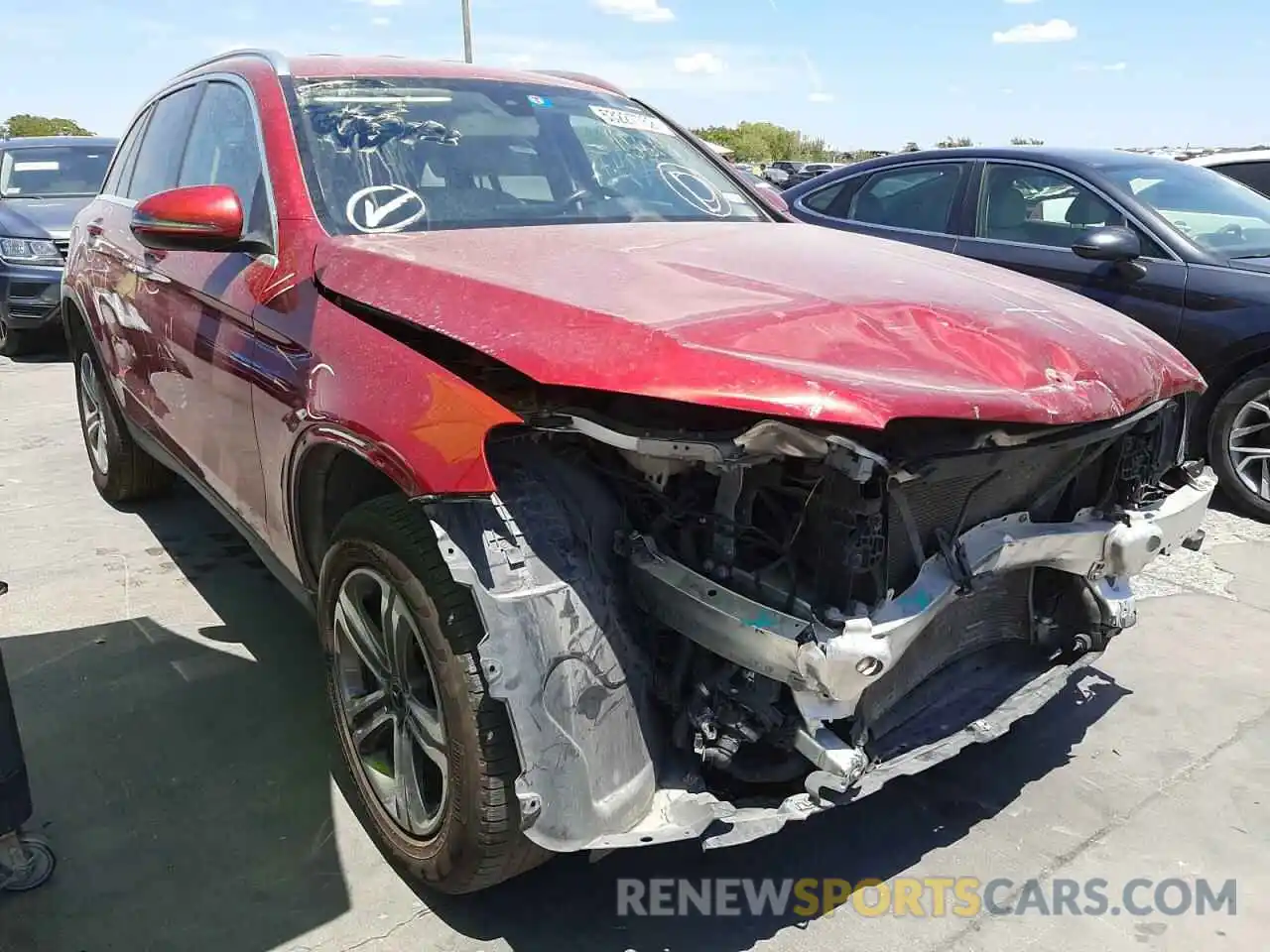 1 Photograph of a damaged car WDC0G4JB5KV156666 MERCEDES-BENZ GLC-CLASS 2019