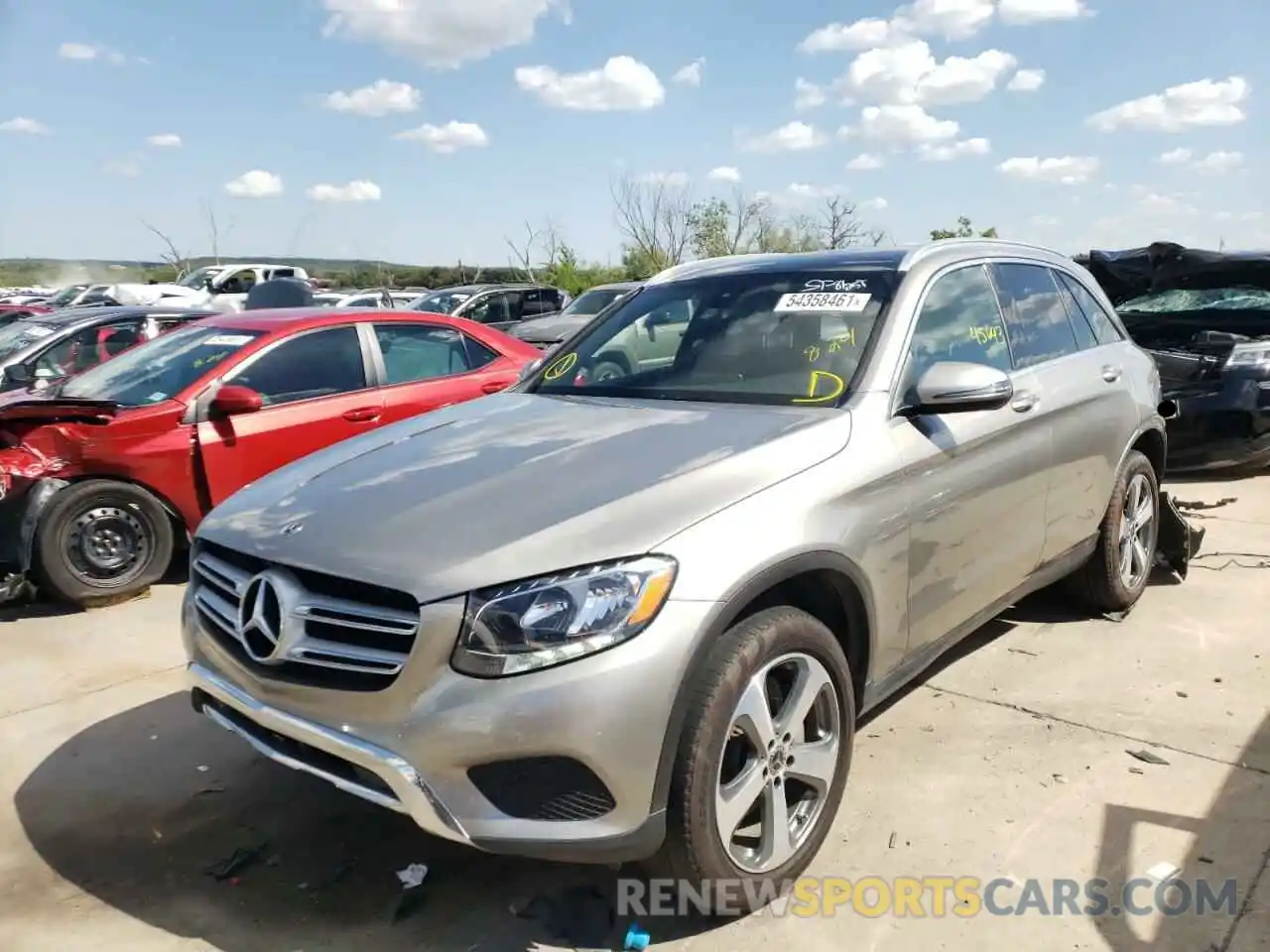 2 Photograph of a damaged car WDC0G4JB5KV171796 MERCEDES-BENZ GLC-CLASS 2019