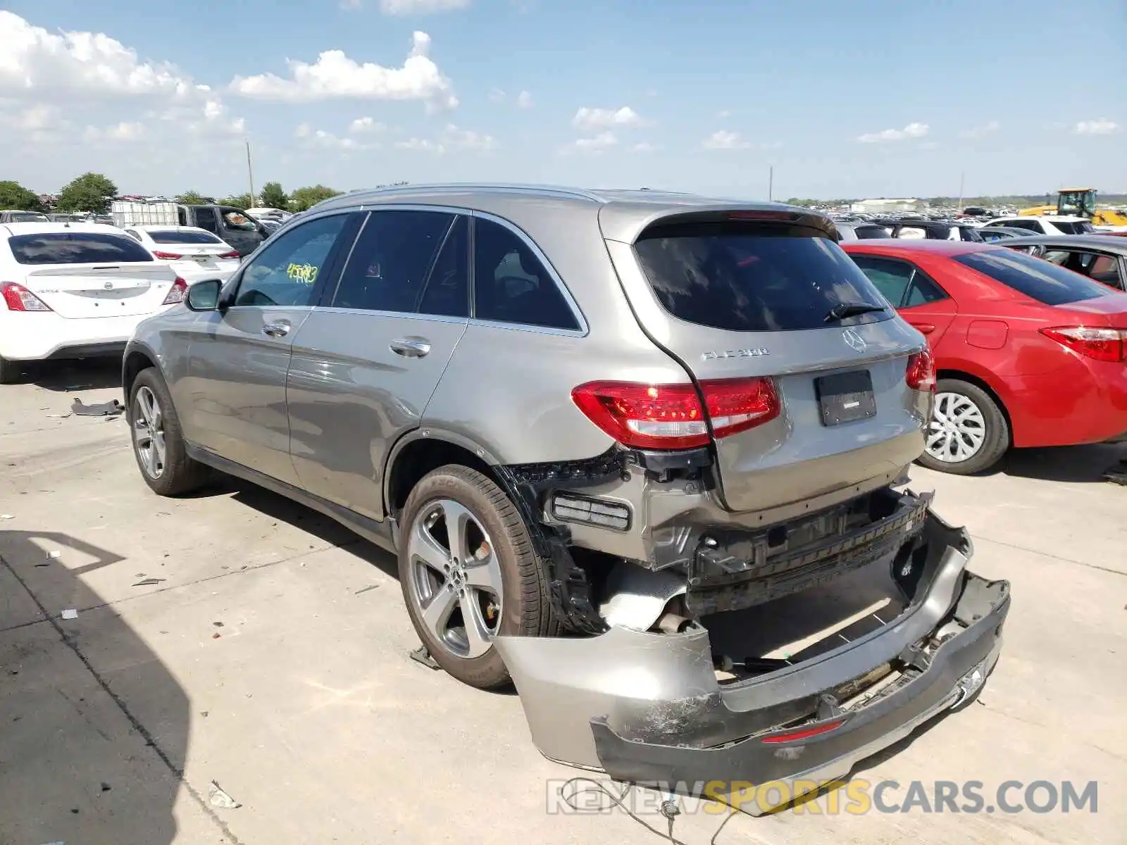 3 Фотография поврежденного автомобиля WDC0G4JB5KV171796 MERCEDES-BENZ GLC-CLASS 2019