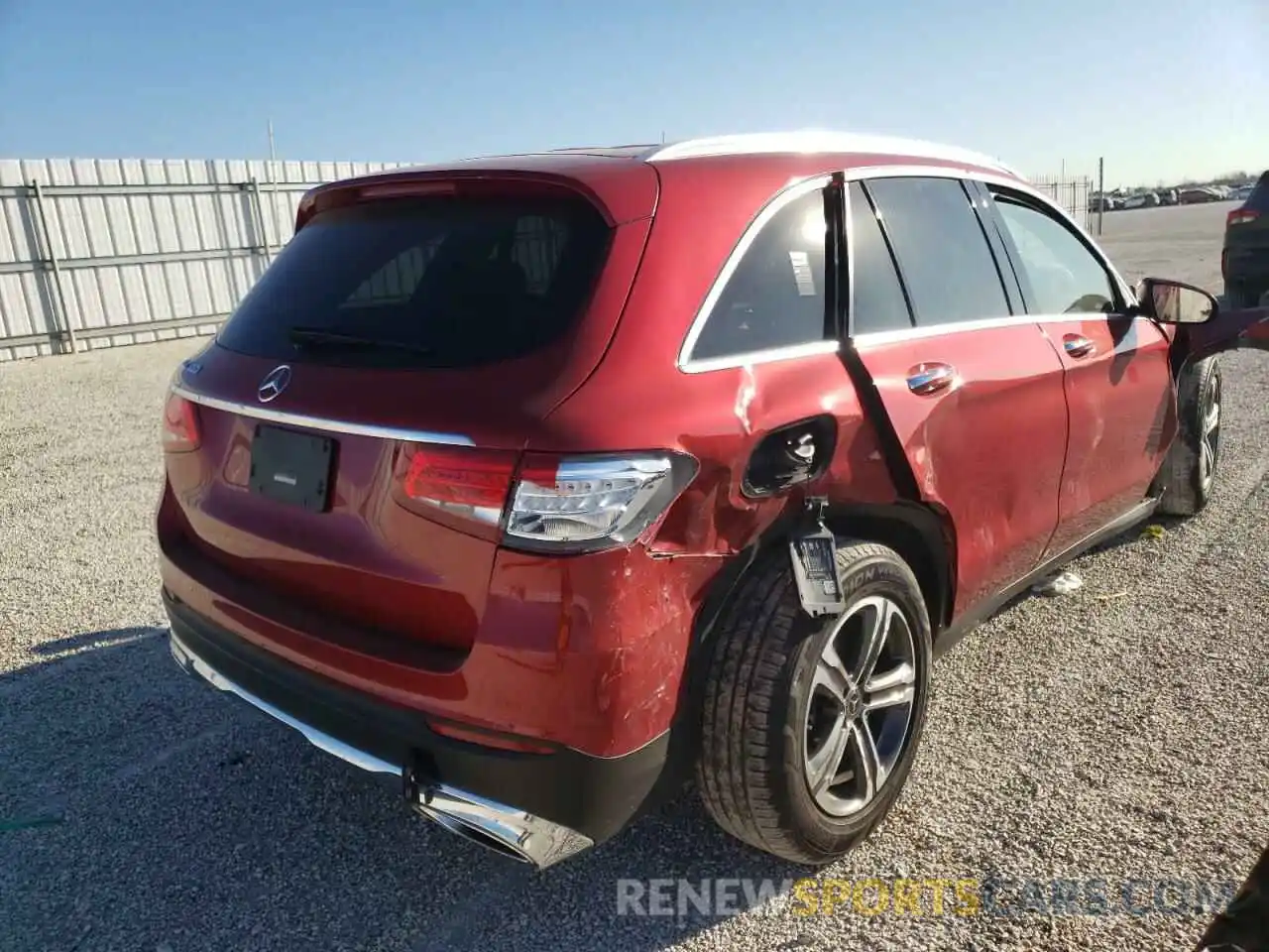 4 Photograph of a damaged car WDC0G4JB5KV185990 MERCEDES-BENZ GLC-CLASS 2019