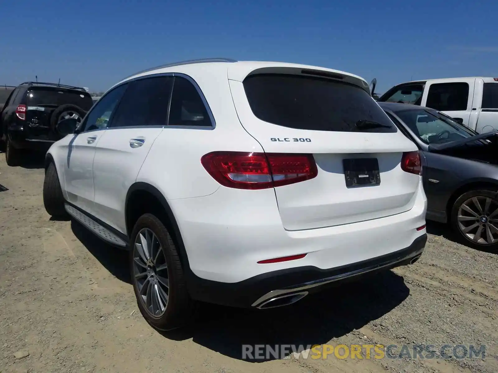 3 Photograph of a damaged car WDC0G4JB5KV187433 MERCEDES-BENZ GLC-CLASS 2019