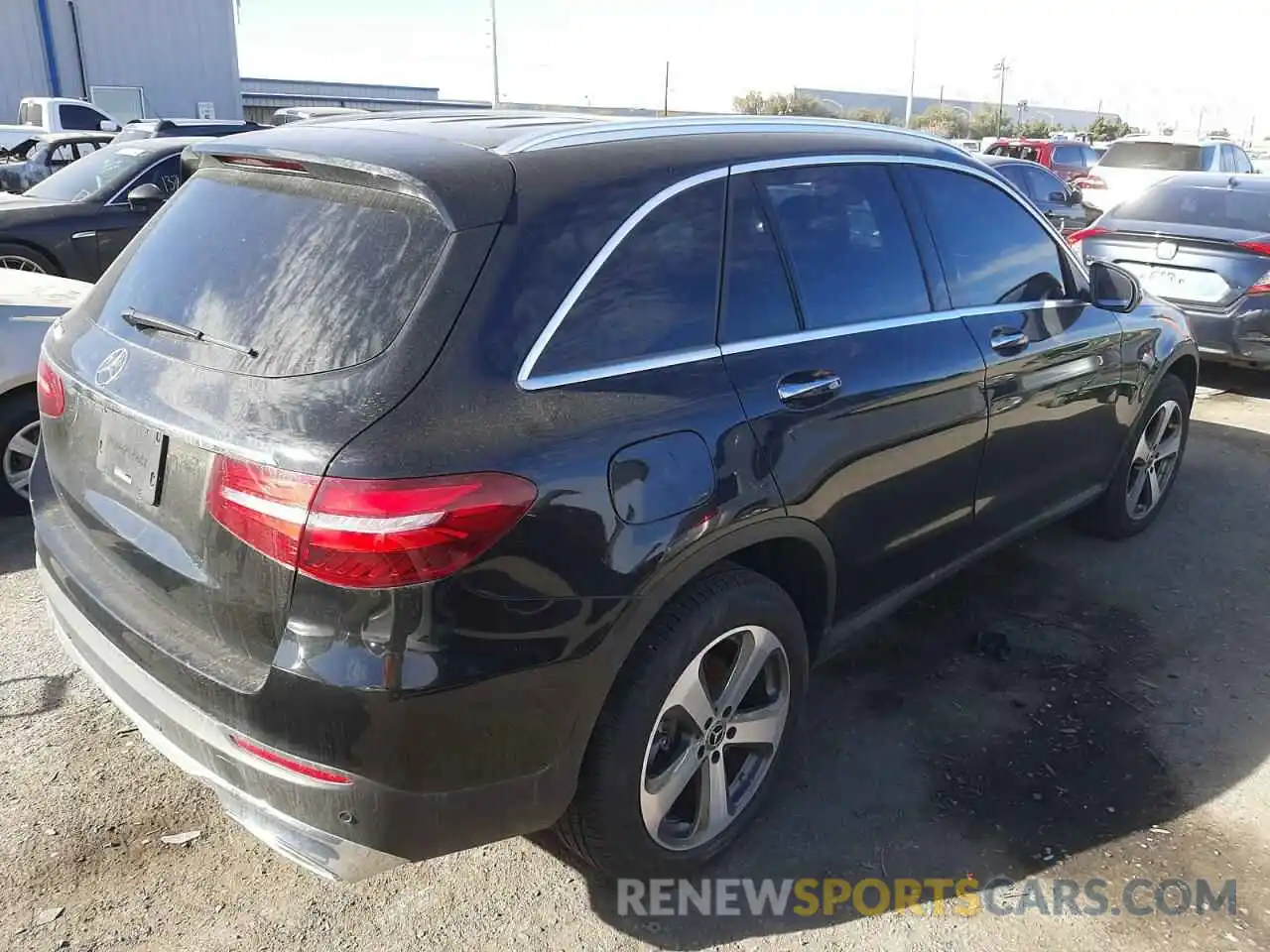 4 Photograph of a damaged car WDC0G4JB6K1001017 MERCEDES-BENZ GLC-CLASS 2019