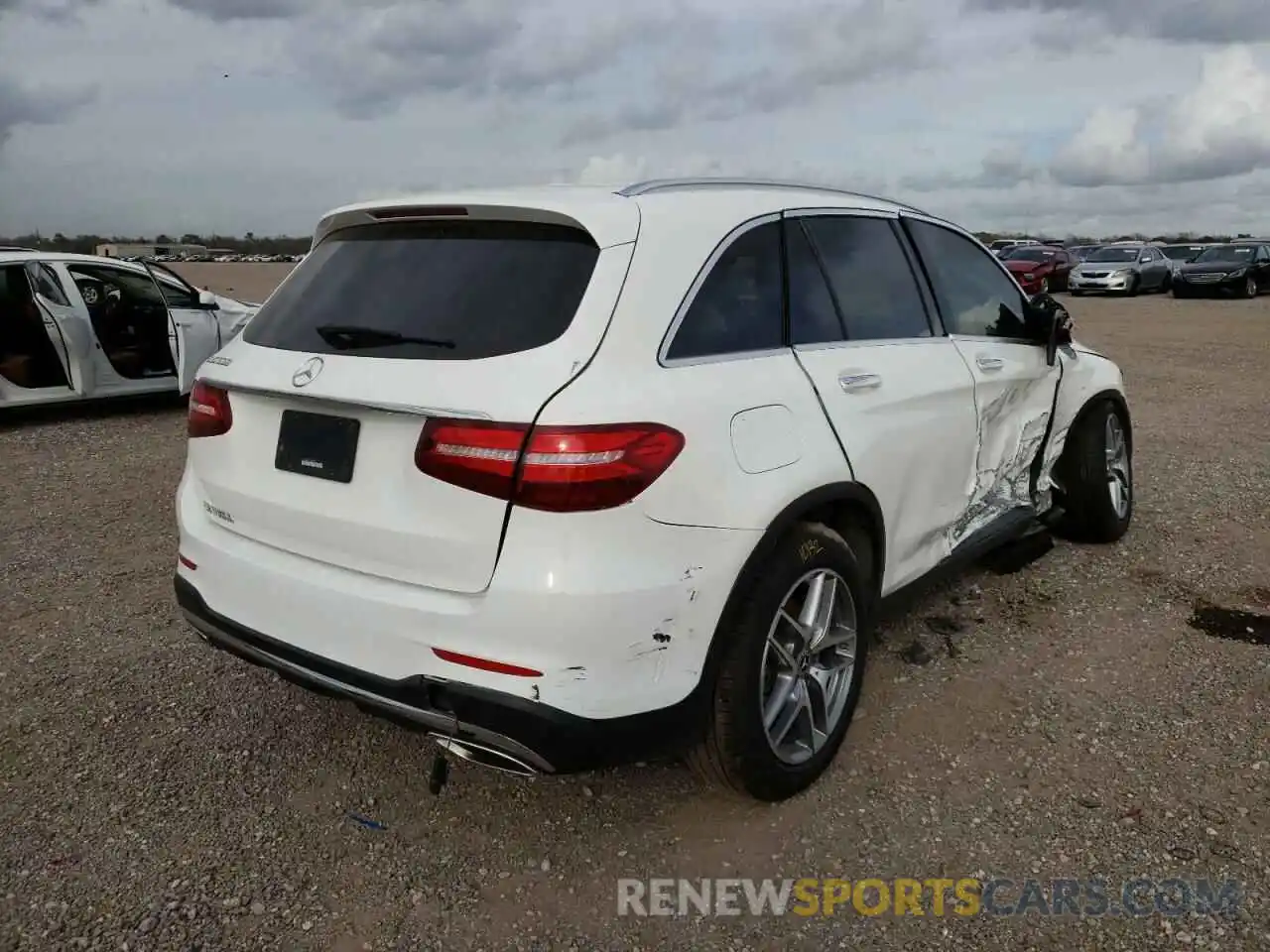 4 Photograph of a damaged car WDC0G4JB6K1002037 MERCEDES-BENZ GLC-CLASS 2019