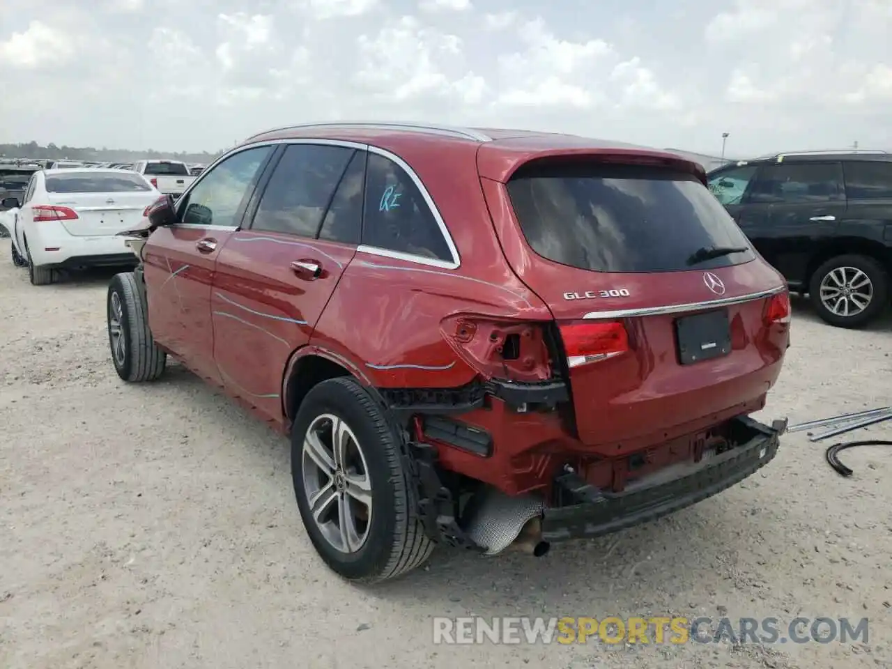 3 Photograph of a damaged car WDC0G4JB6KF496838 MERCEDES-BENZ GLC-CLASS 2019