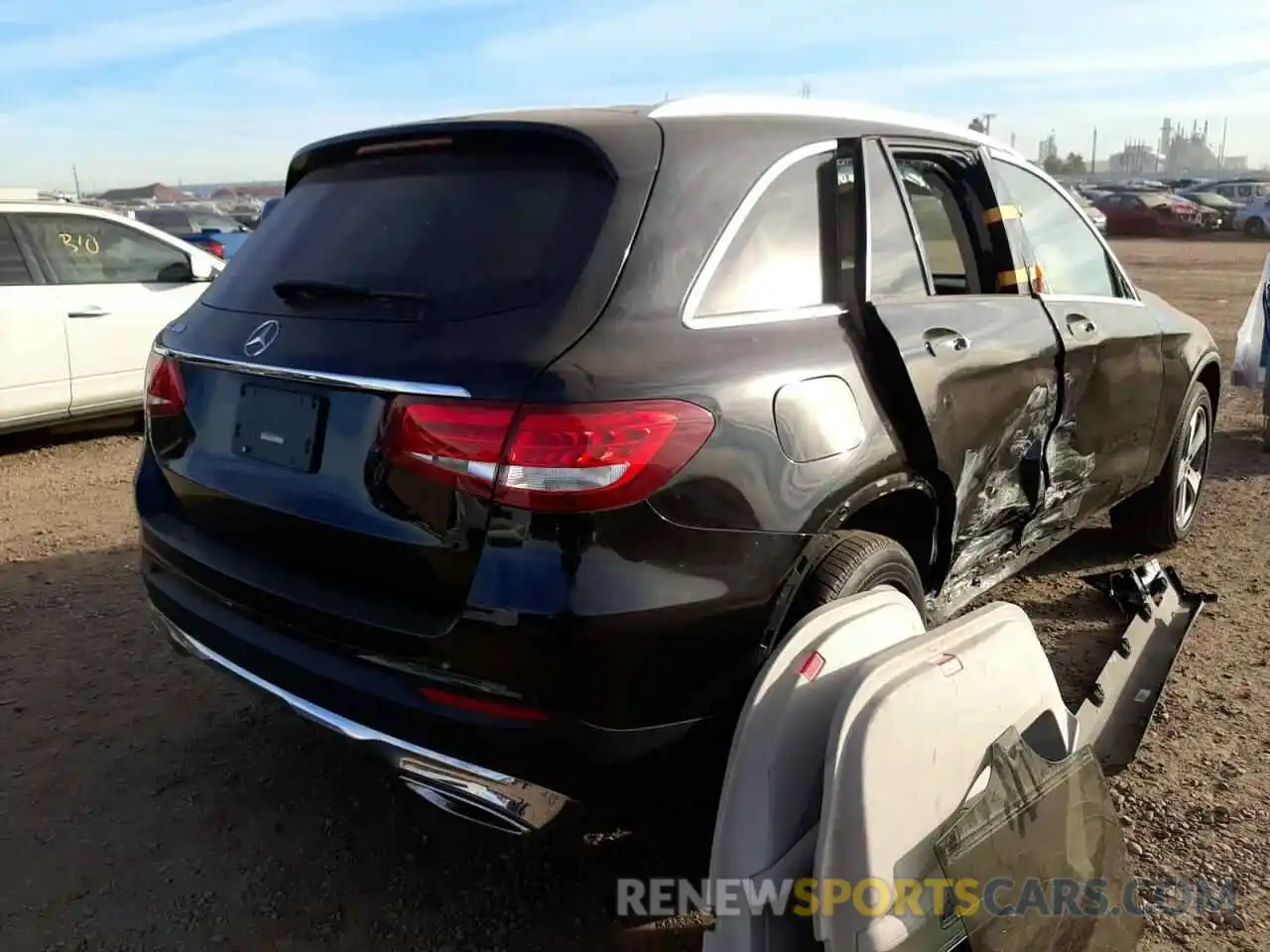 4 Photograph of a damaged car WDC0G4JB6KV119576 MERCEDES-BENZ GLC-CLASS 2019