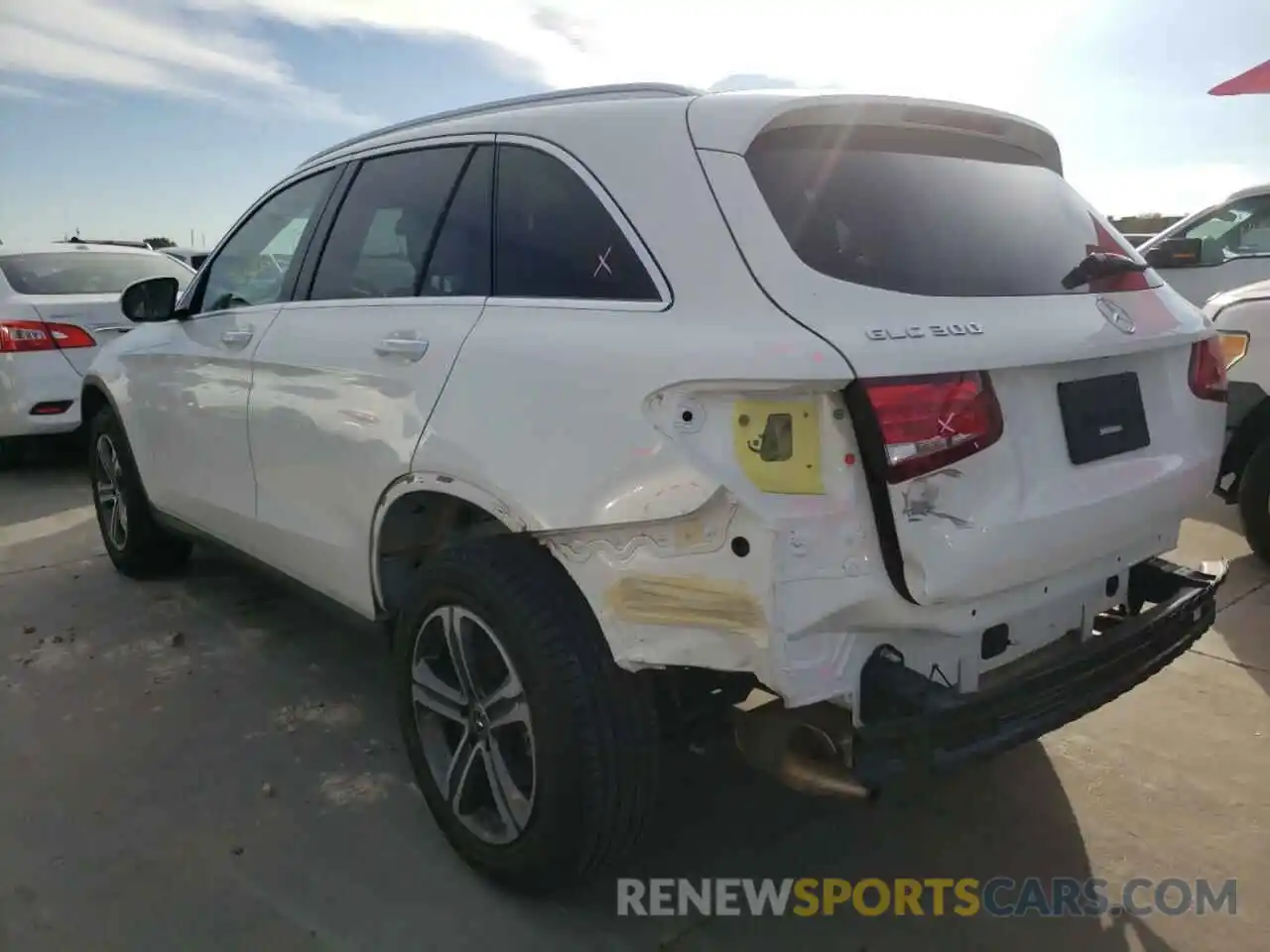 3 Photograph of a damaged car WDC0G4JB6KV143926 MERCEDES-BENZ GLC-CLASS 2019