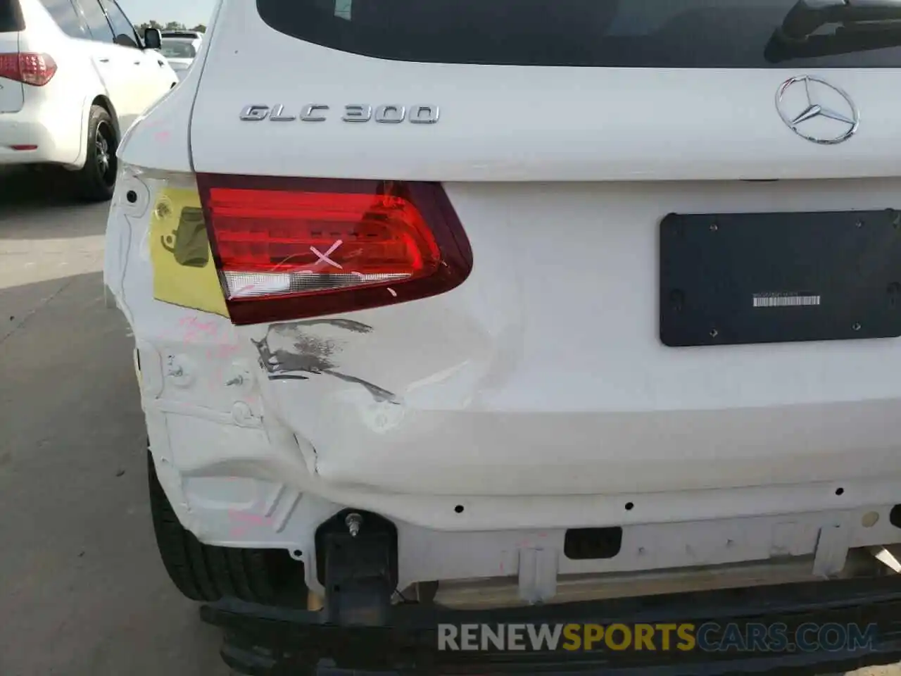 9 Photograph of a damaged car WDC0G4JB6KV143926 MERCEDES-BENZ GLC-CLASS 2019