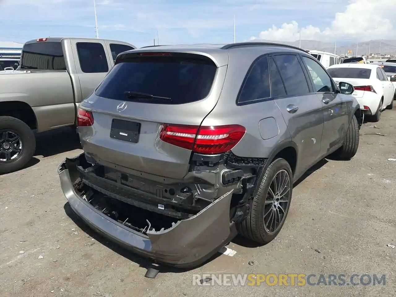 4 Photograph of a damaged car WDC0G4JB6KV150892 MERCEDES-BENZ GLC-CLASS 2019