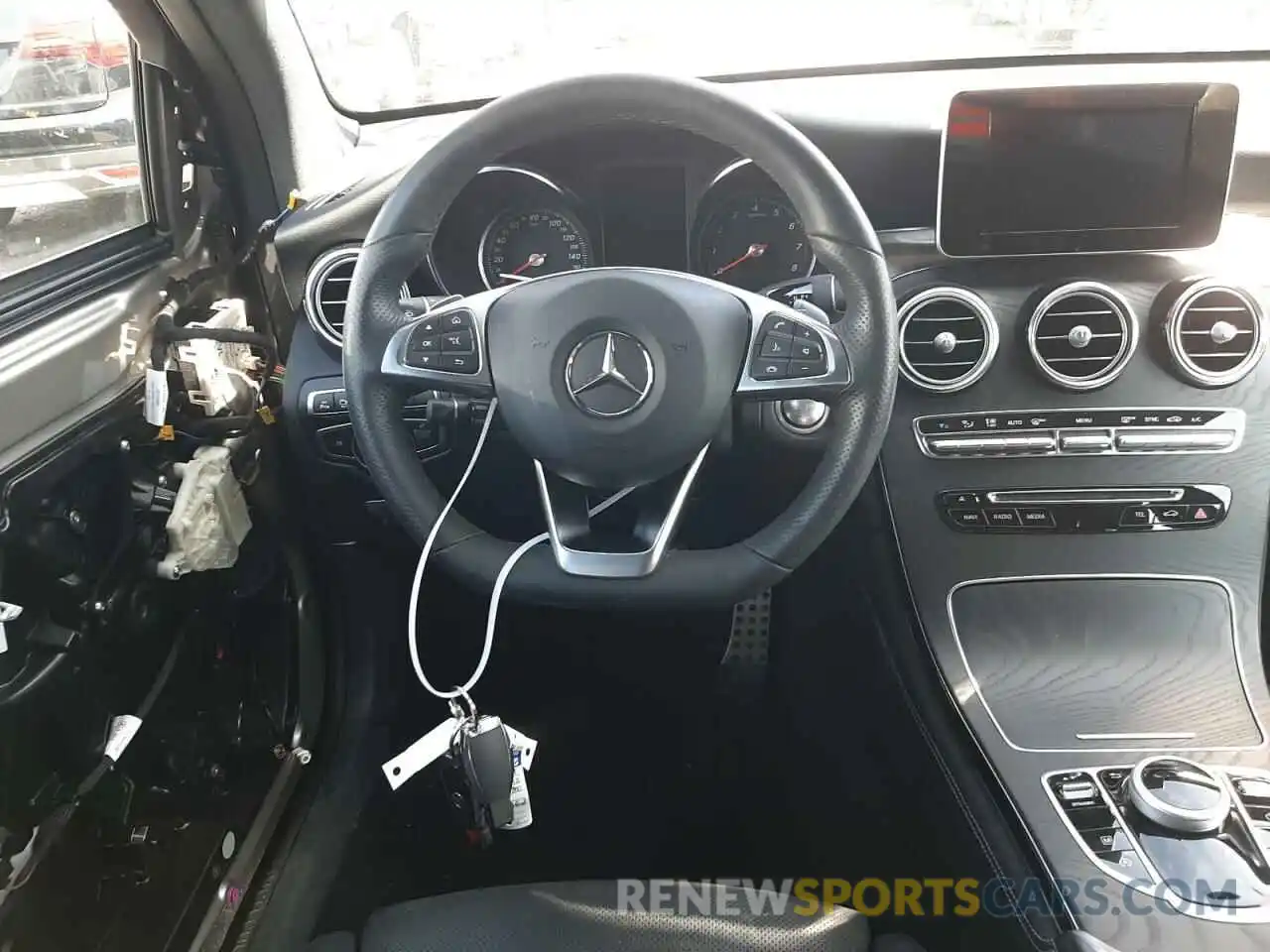 9 Фотография поврежденного автомобиля WDC0G4JB6KV150892 MERCEDES-BENZ GLC-CLASS 2019