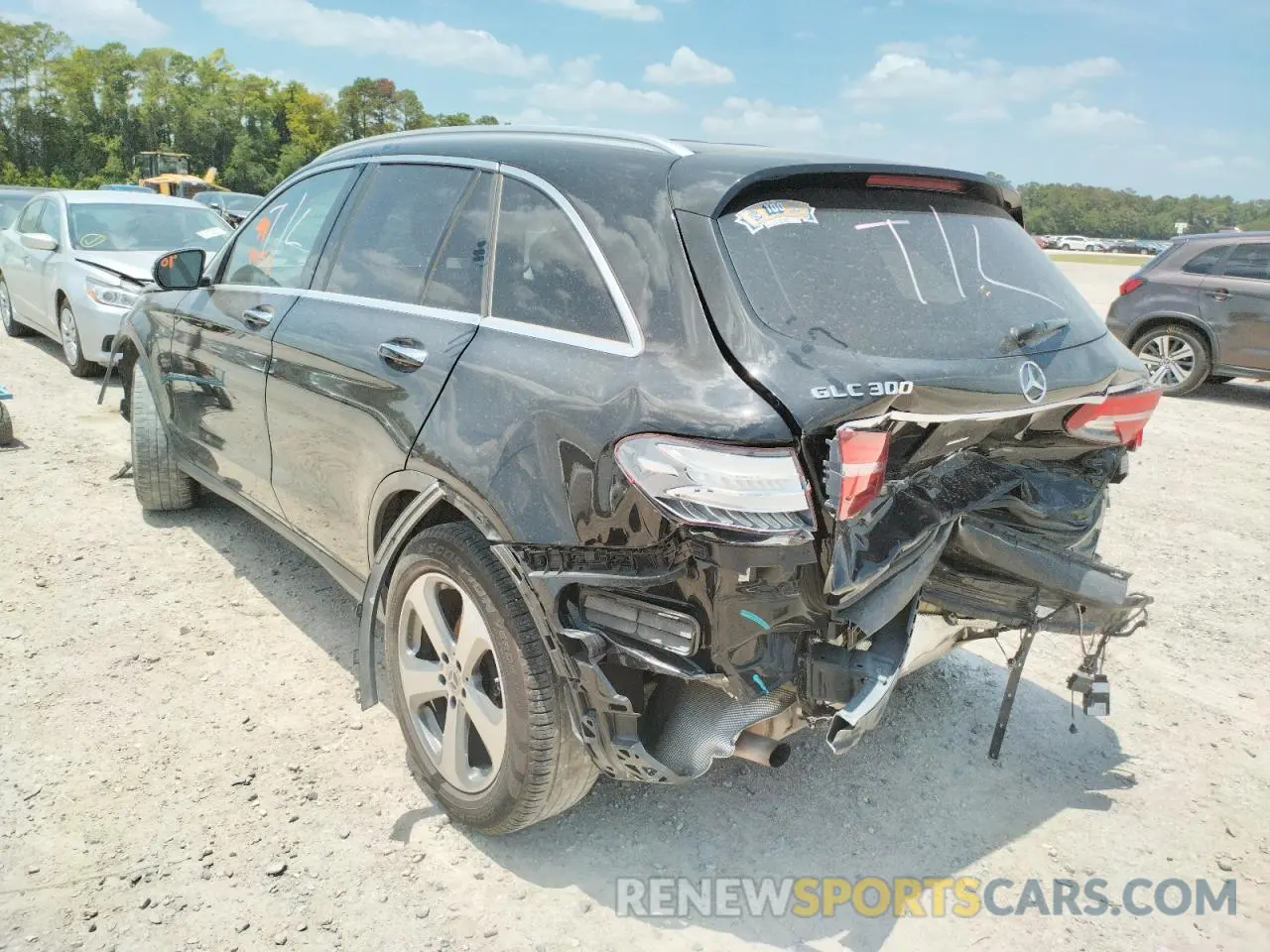 3 Photograph of a damaged car WDC0G4JB6KV160824 MERCEDES-BENZ GLC-CLASS 2019