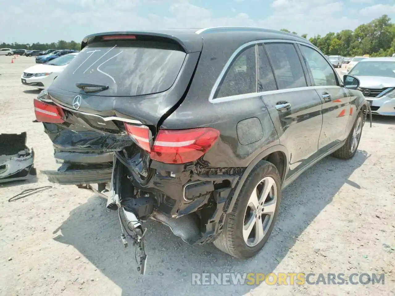 4 Photograph of a damaged car WDC0G4JB6KV160824 MERCEDES-BENZ GLC-CLASS 2019