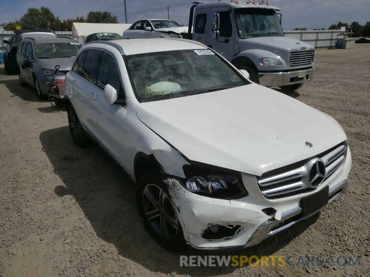 1 Photograph of a damaged car WDC0G4JB7KF572132 MERCEDES-BENZ GLC-CLASS 2019