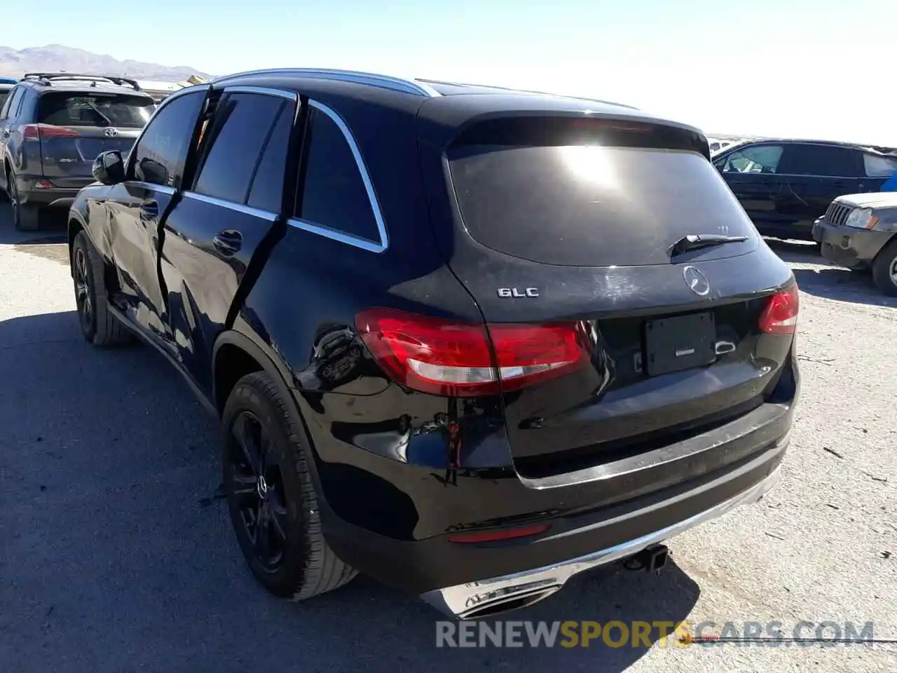 3 Photograph of a damaged car WDC0G4JB7KV118758 MERCEDES-BENZ GLC-CLASS 2019