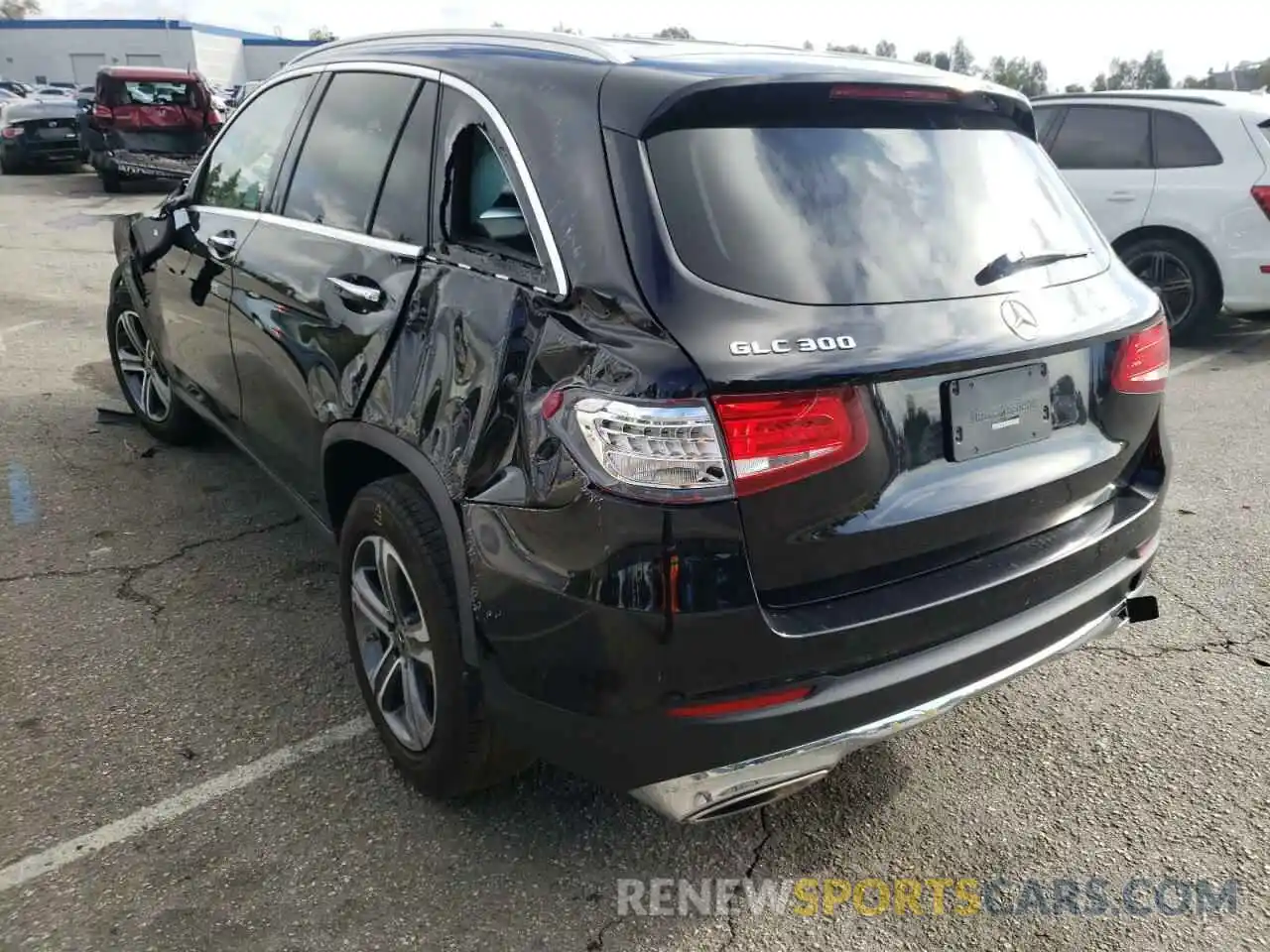 3 Photograph of a damaged car WDC0G4JB7KV169435 MERCEDES-BENZ GLC-CLASS 2019